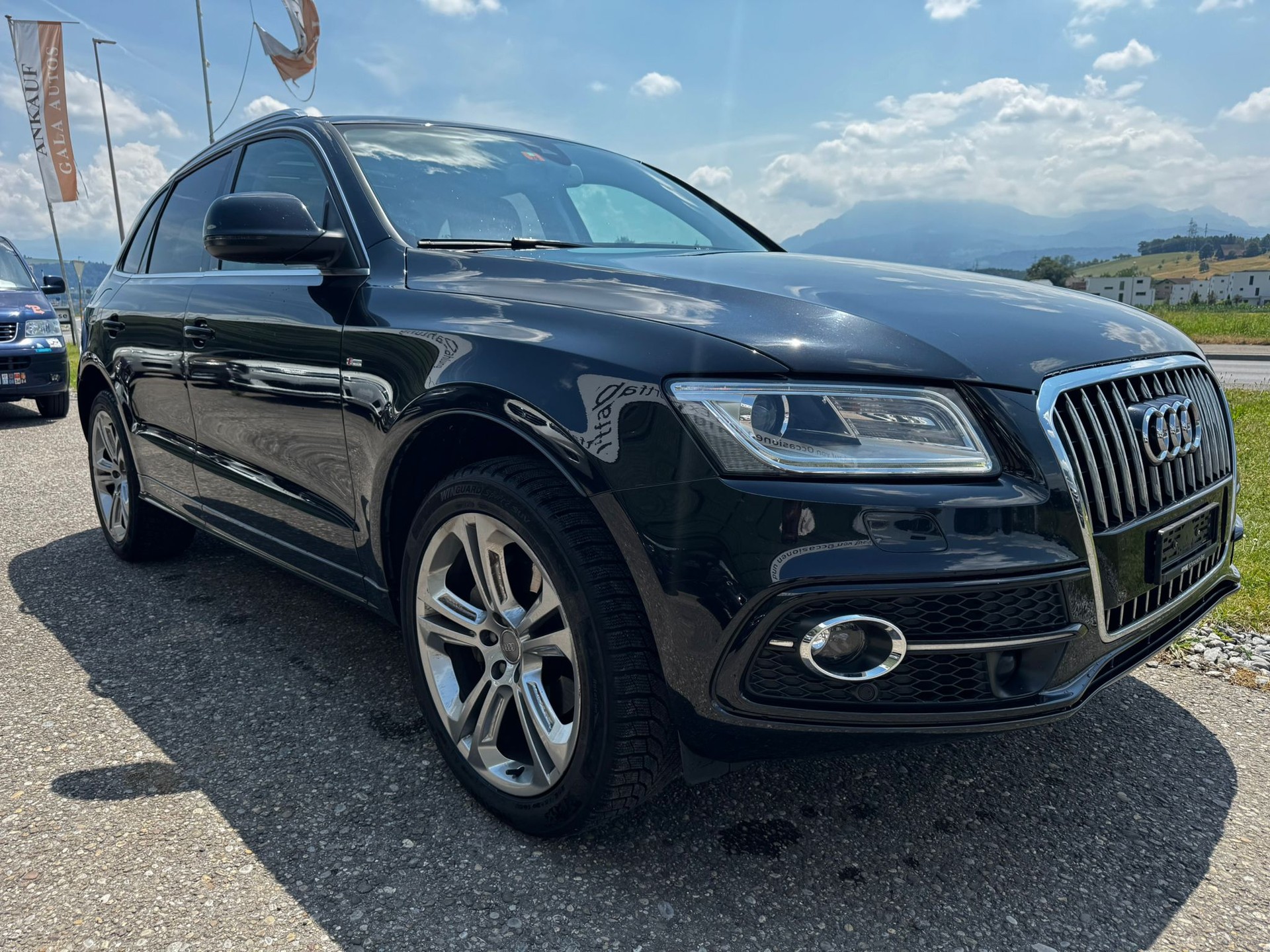 AUDI Q5 2.0 TFSI quattro tiptronic-image-2