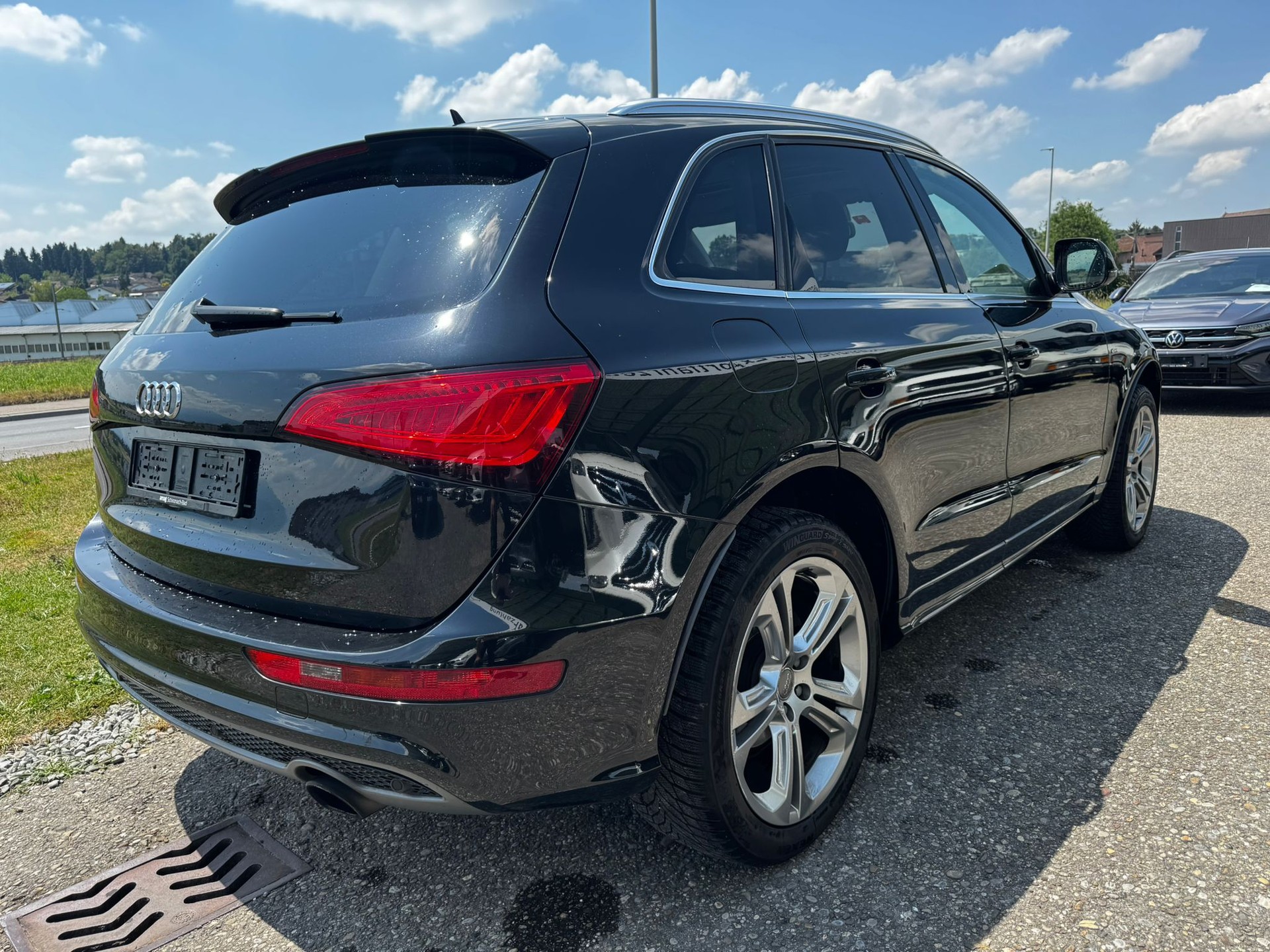 AUDI Q5 2.0 TFSI quattro tiptronic-image-4