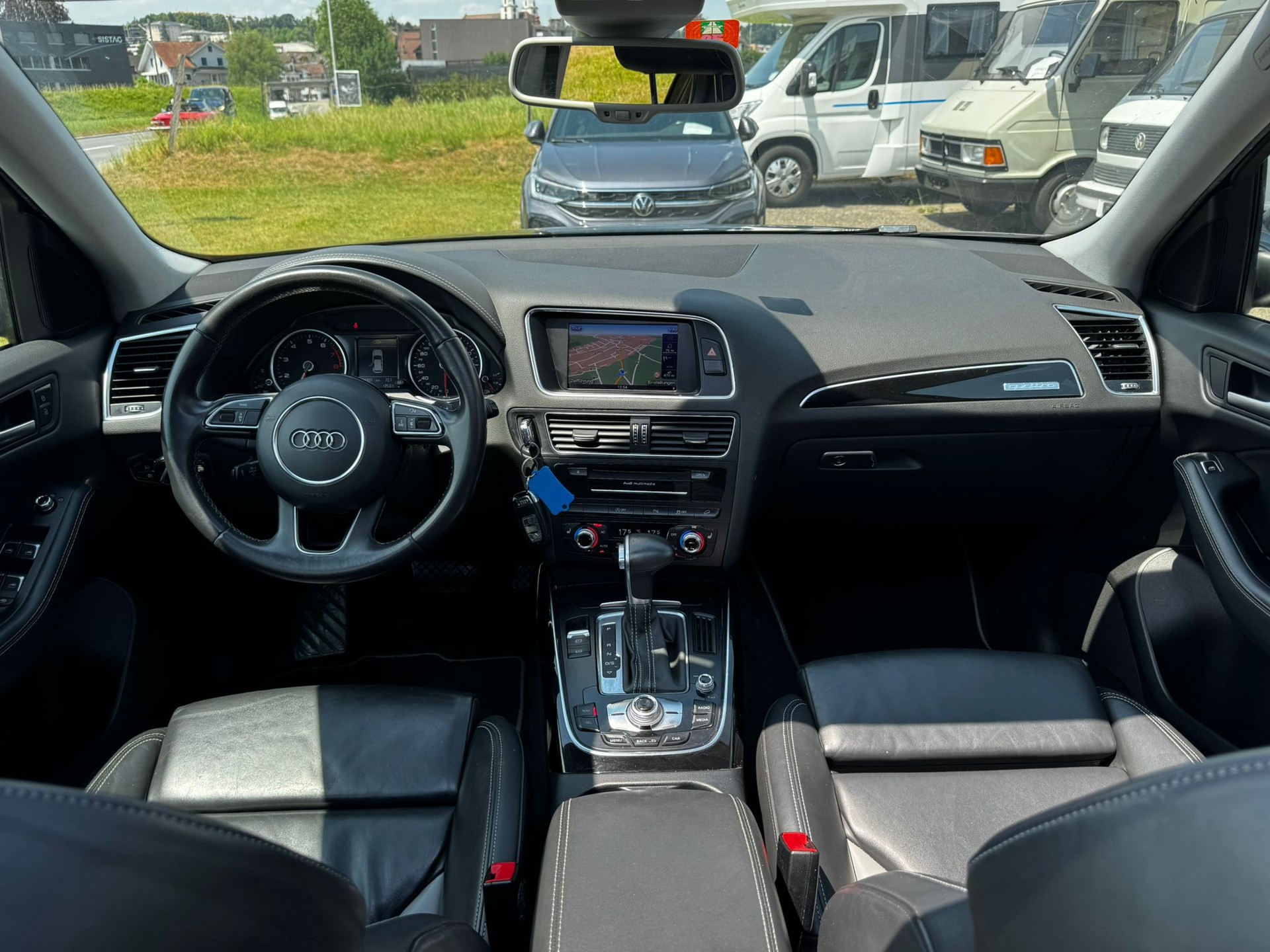 AUDI Q5 2.0 TFSI quattro tiptronic-image-9