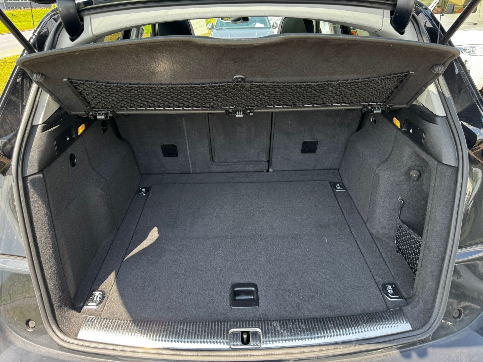 AUDI Q5 2.0 TFSI quattro tiptronic-image-11