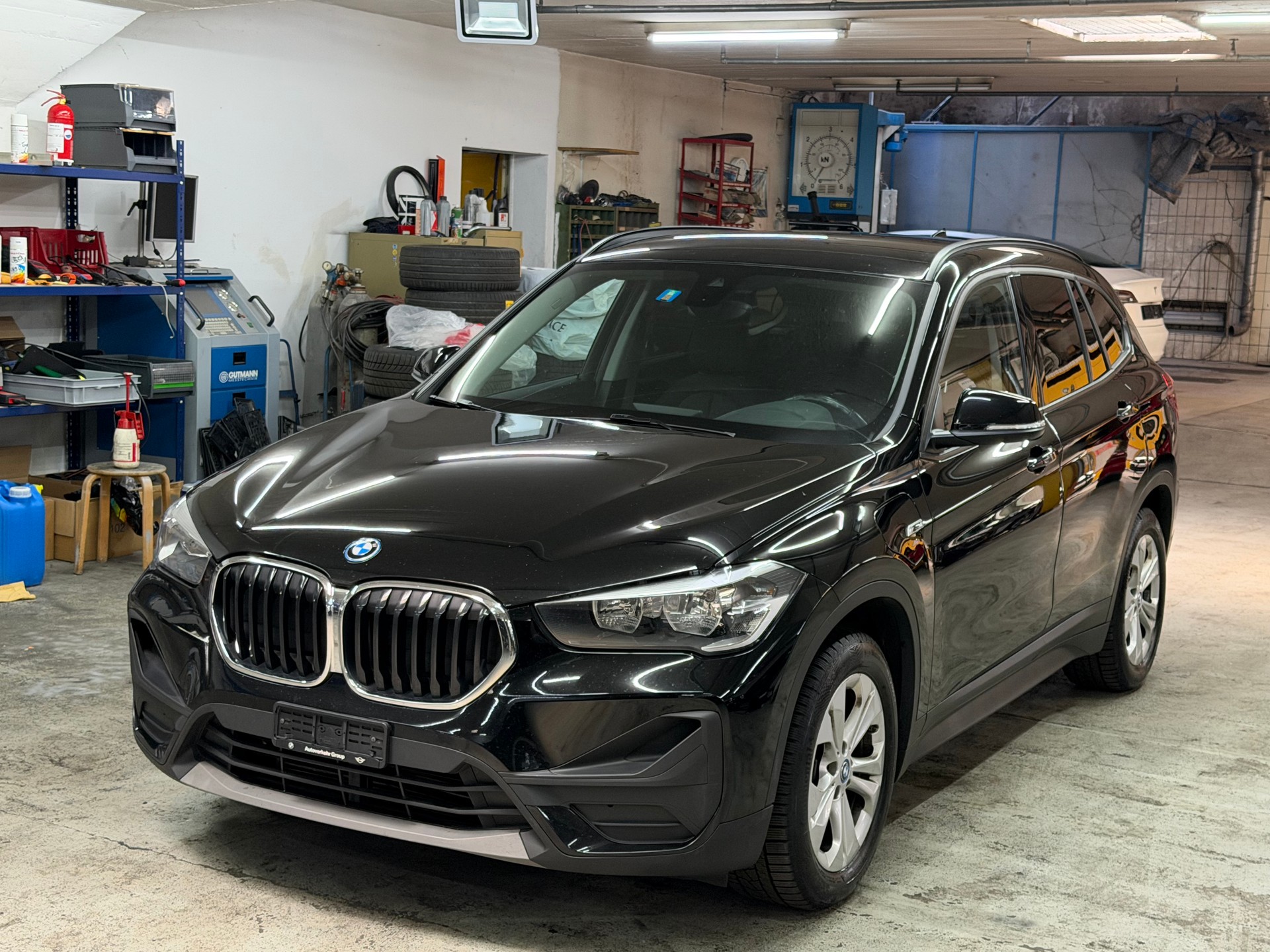 BMW X1 xDrive 25e Steptronic-image-4