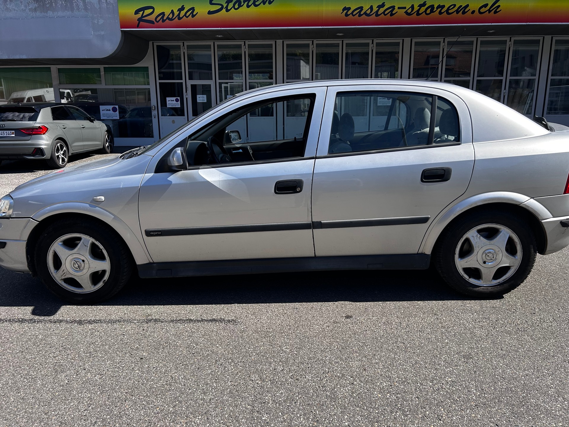 OPEL Astra 2.0i 16V Edition 100-image-7