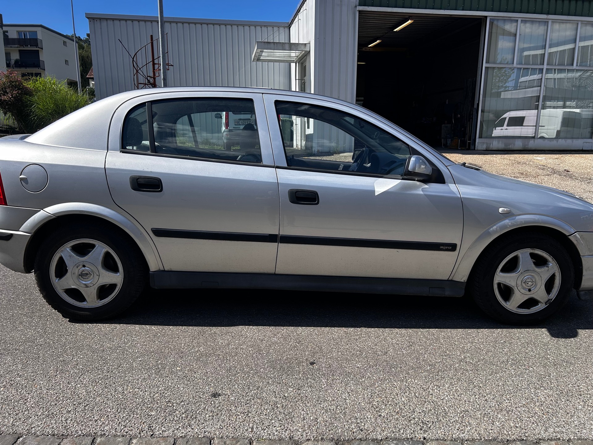 OPEL Astra 2.0i 16V Edition 100-image-3