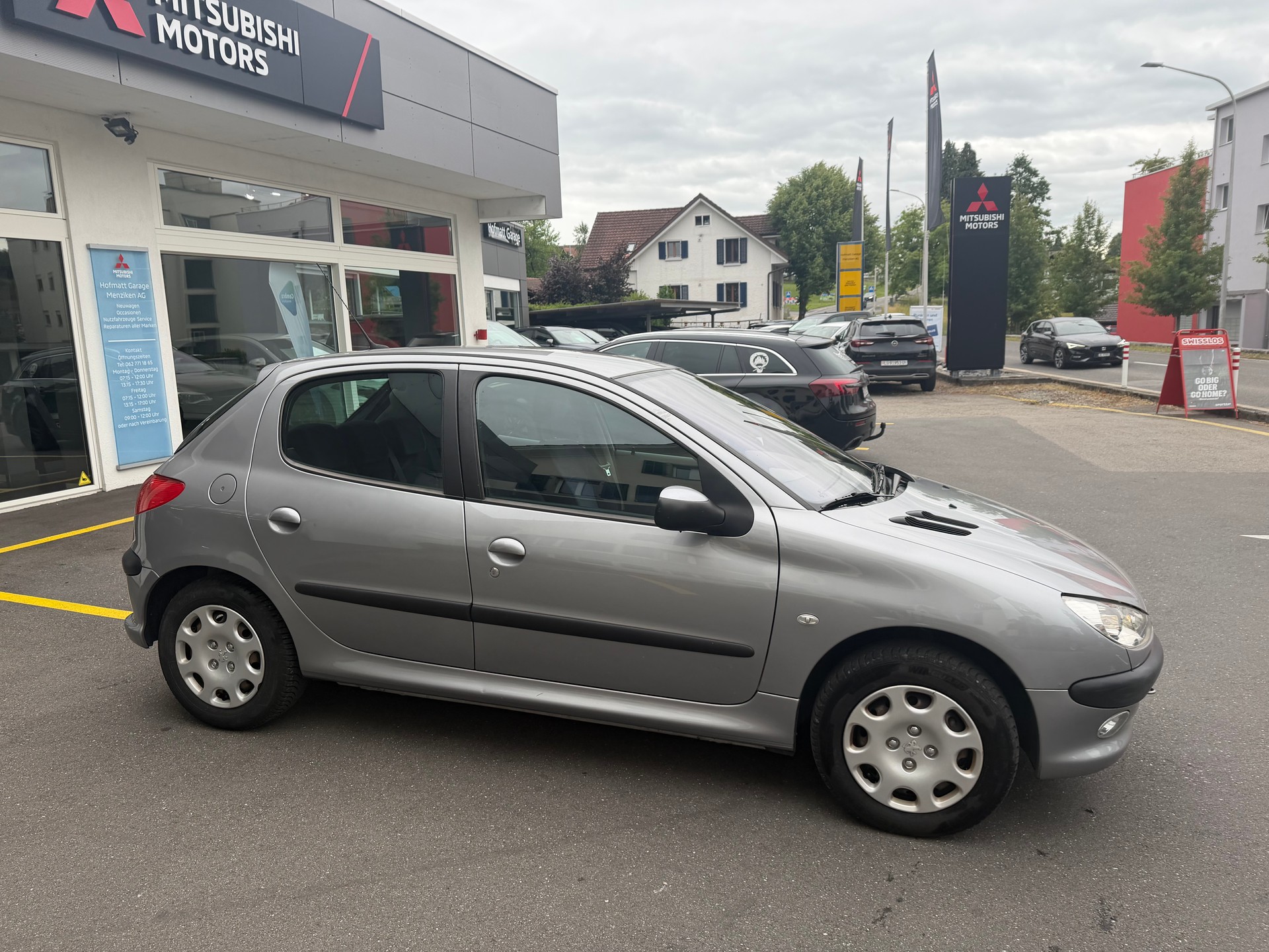 PEUGEOT 206 1.6 16V Black&Silver-image-2