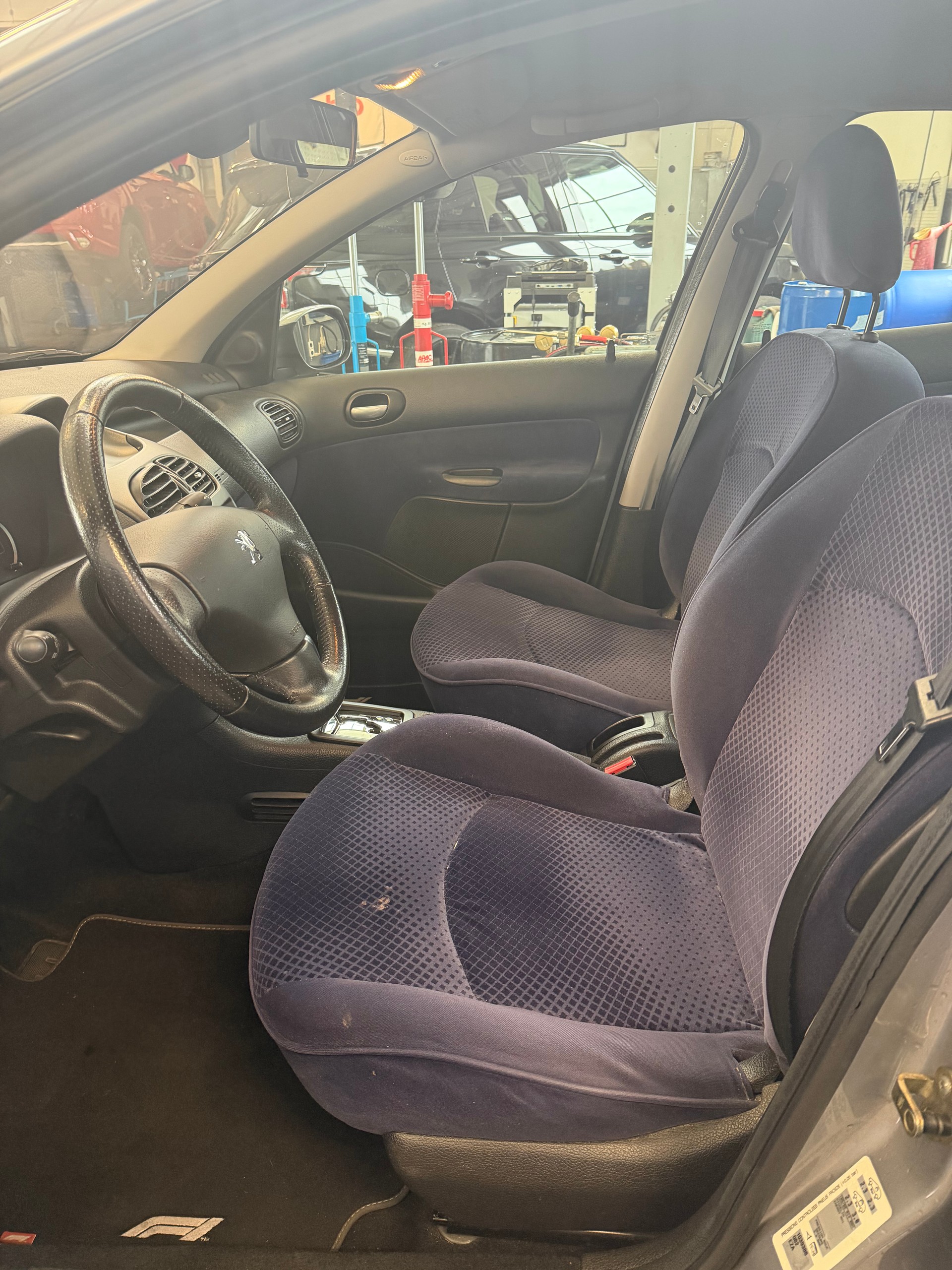 PEUGEOT 206 1.6 16V Black&Silver-image-6
