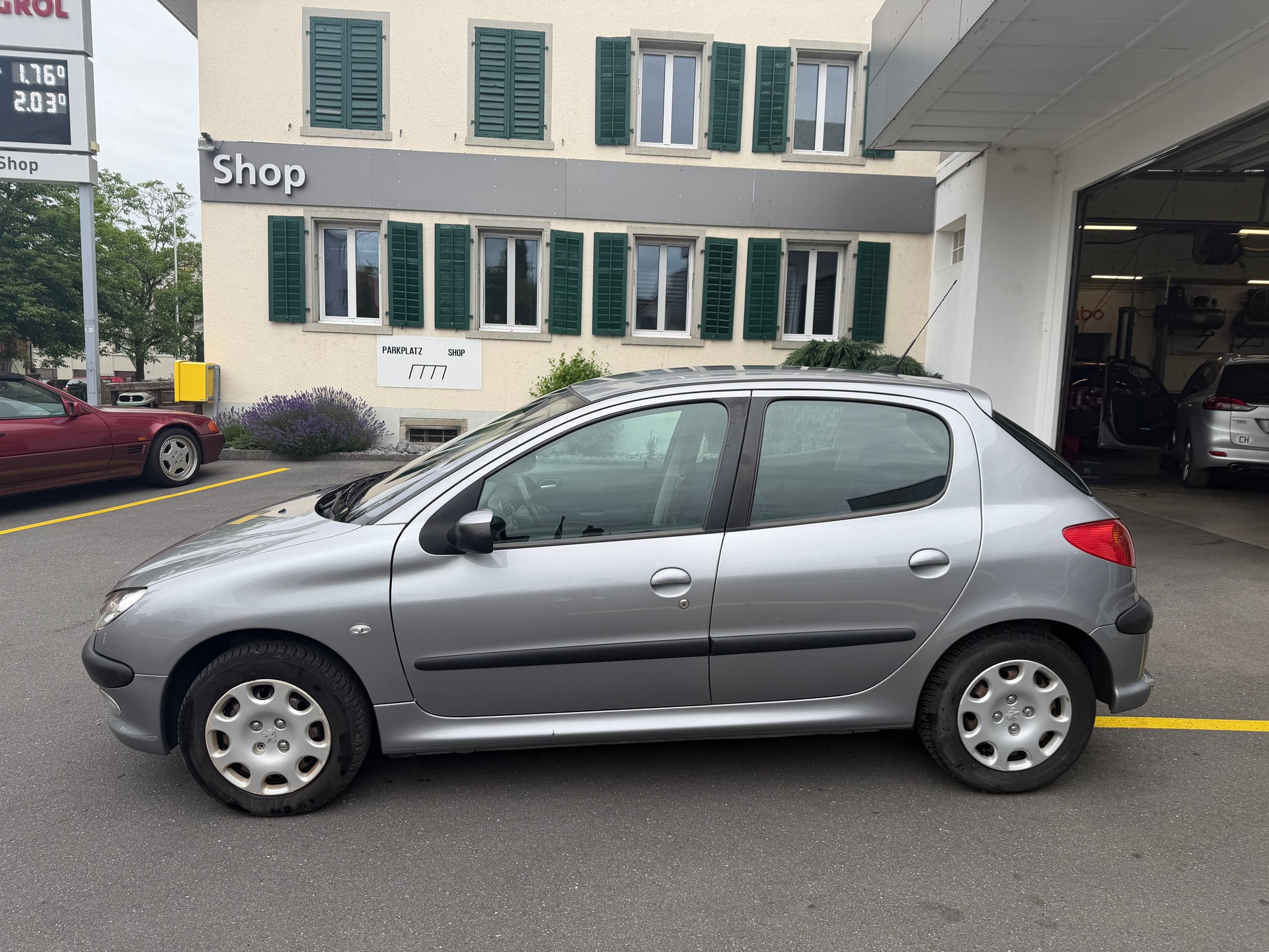PEUGEOT 206 1.6 16V Black&Silver-image-3