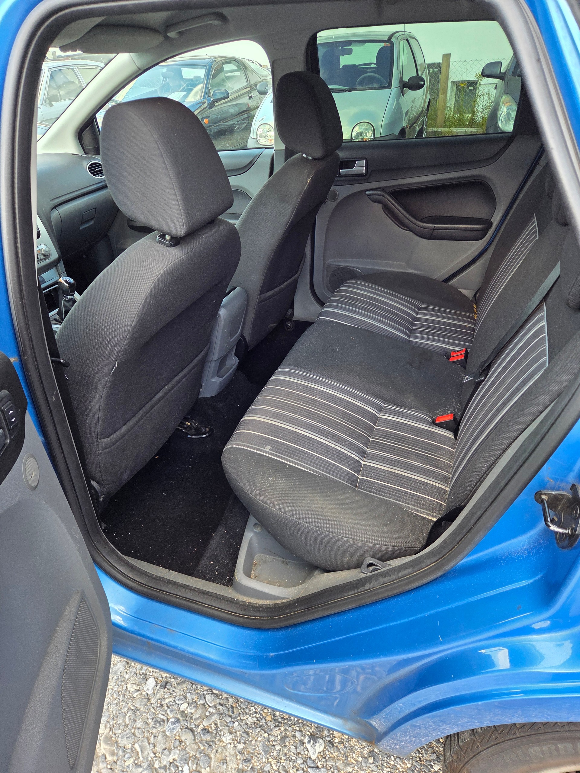 FORD Focus 1.8i Carving-image-5
