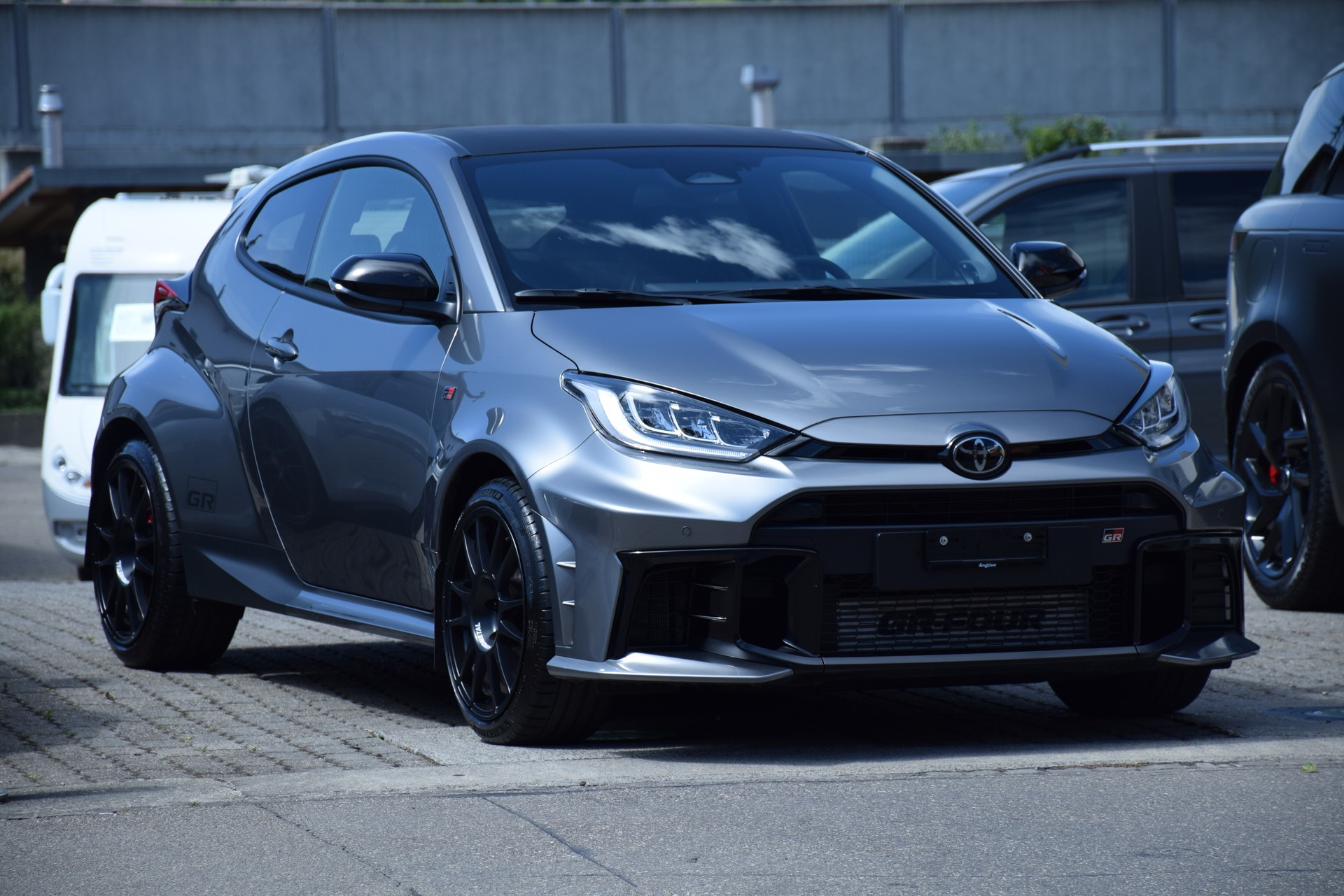TOYOTA Yaris 1.6 GR Sport-image-5