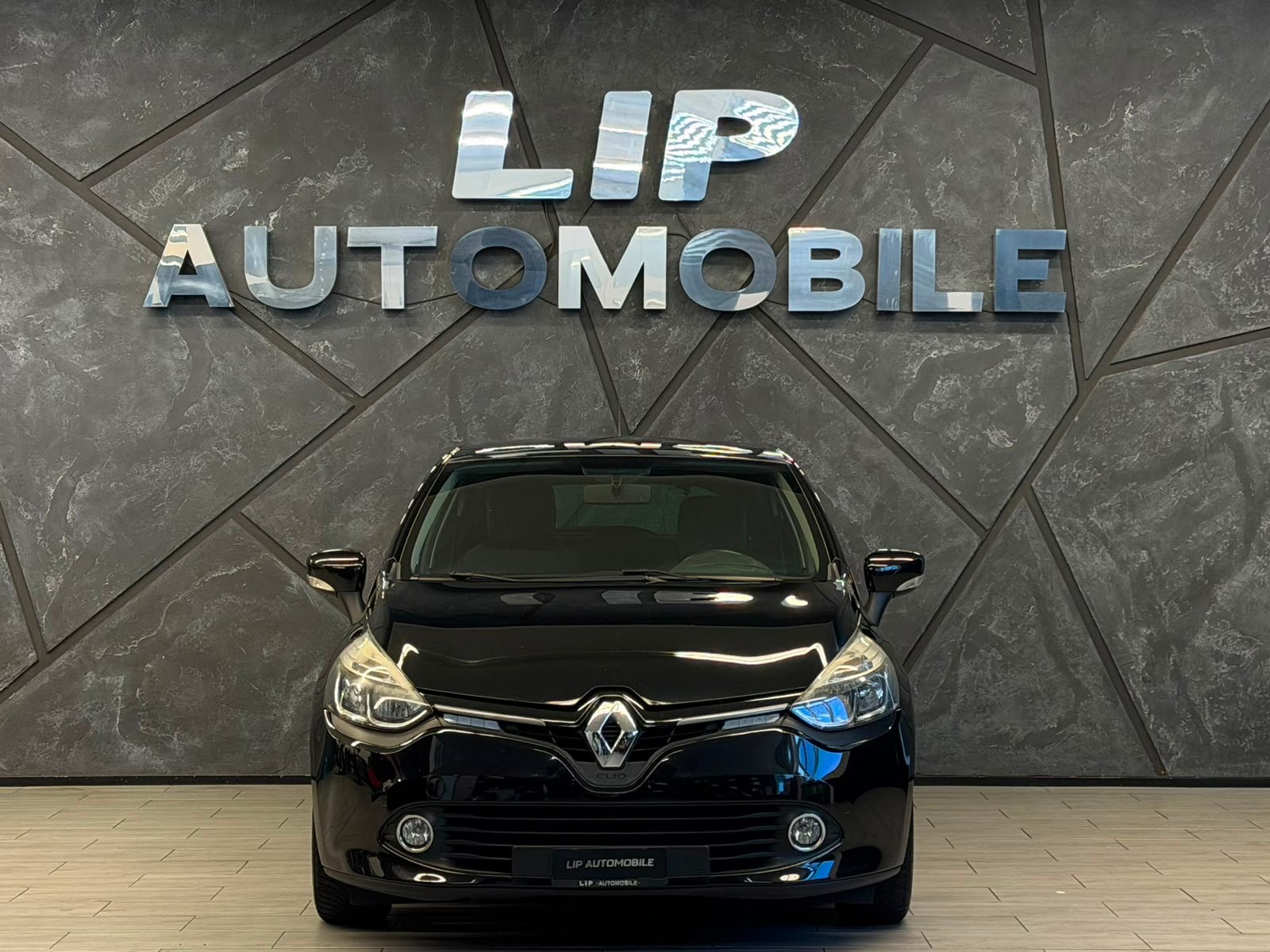 RENAULT Clio 1.5 dCi Limited-image-1