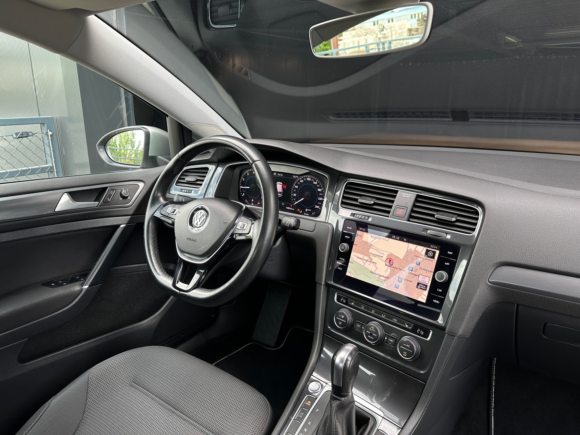 VW Golf 1.5 TSI EVO Comfortline DSG-image-13