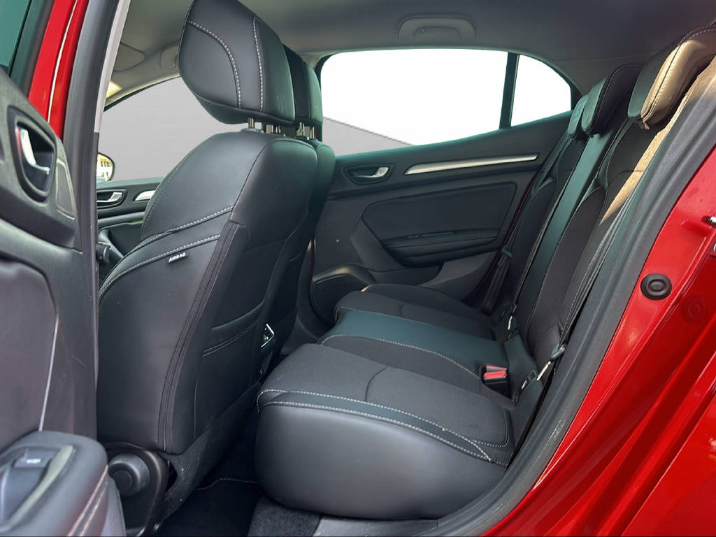 RENAULT Mégane 1.3 TCe 140 Intens EDC-image-11