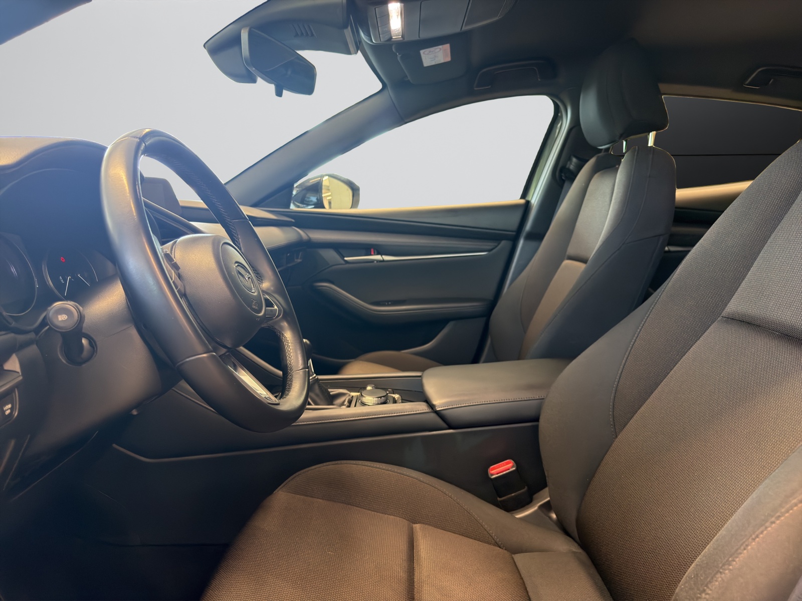 MAZDA 3 HB G 122 Ambition-image-10