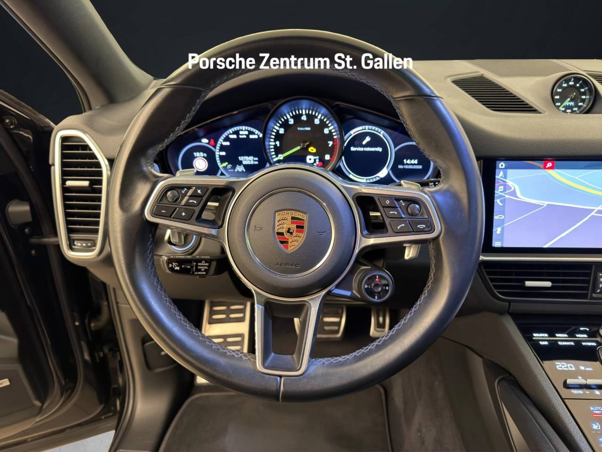 PORSCHE Cayenne E-Hybrid Coupé-image-13