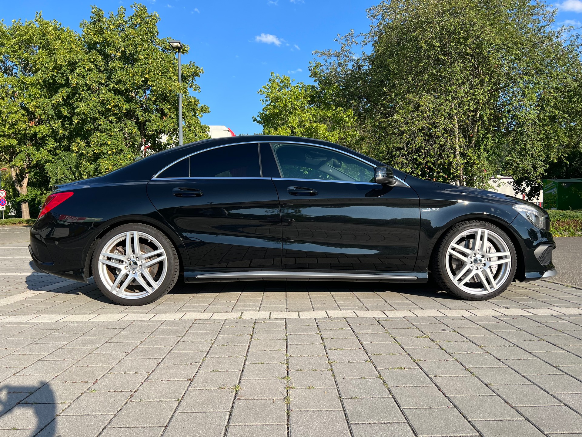 MERCEDES-BENZ CLA 45 AMG-image-4