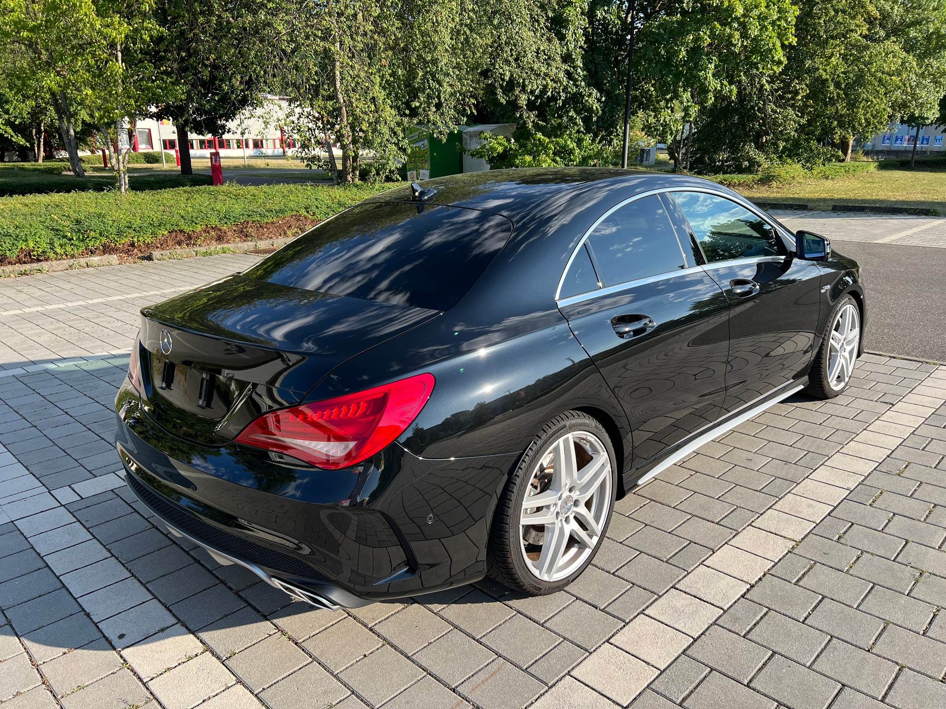 MERCEDES-BENZ CLA 45 AMG-image-8