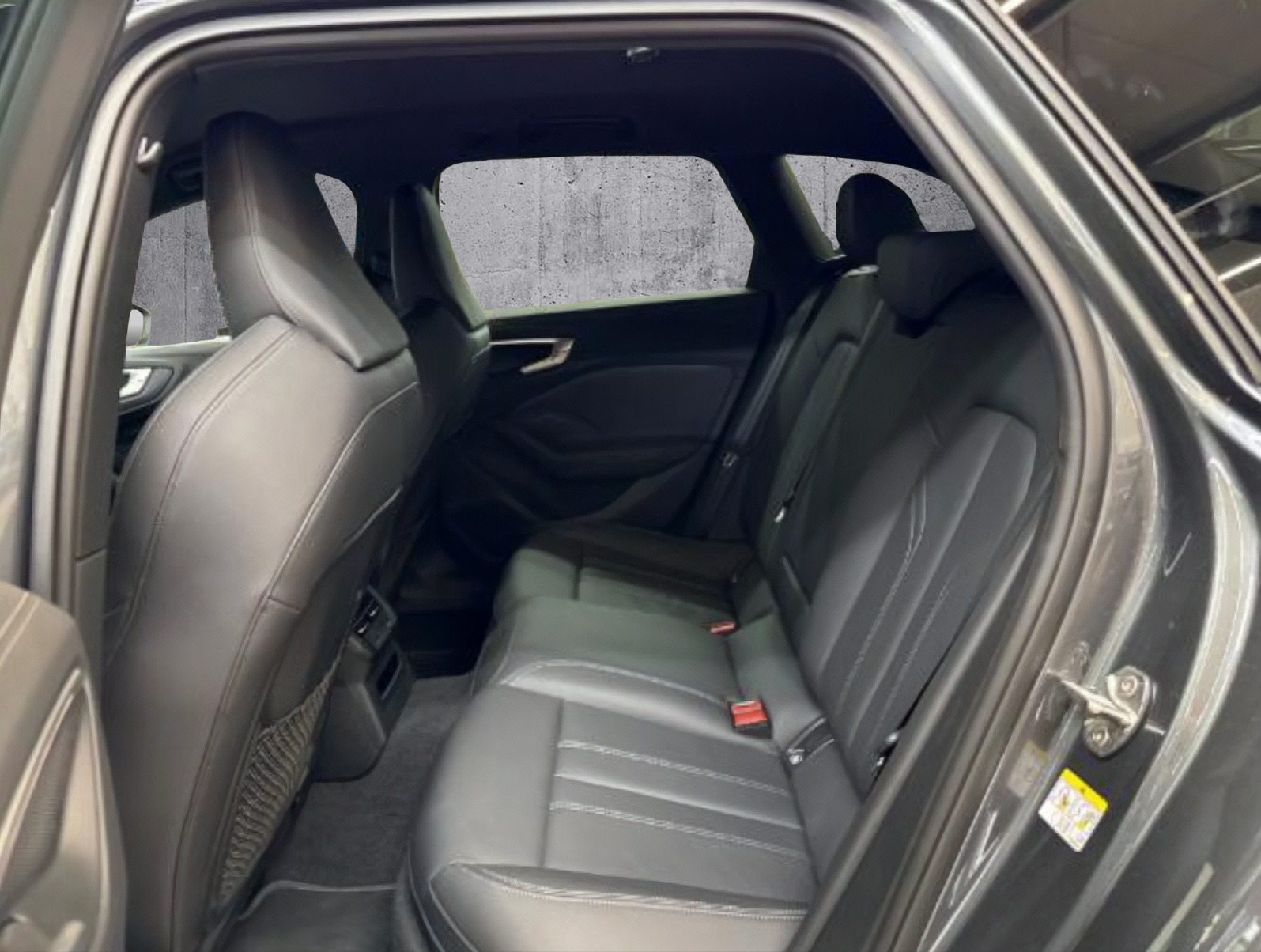 AUDI A5 Avant TDI quattro Attraction S-Line S tronic *CH-FZG / Gratisservice / Garantie*-image-10
