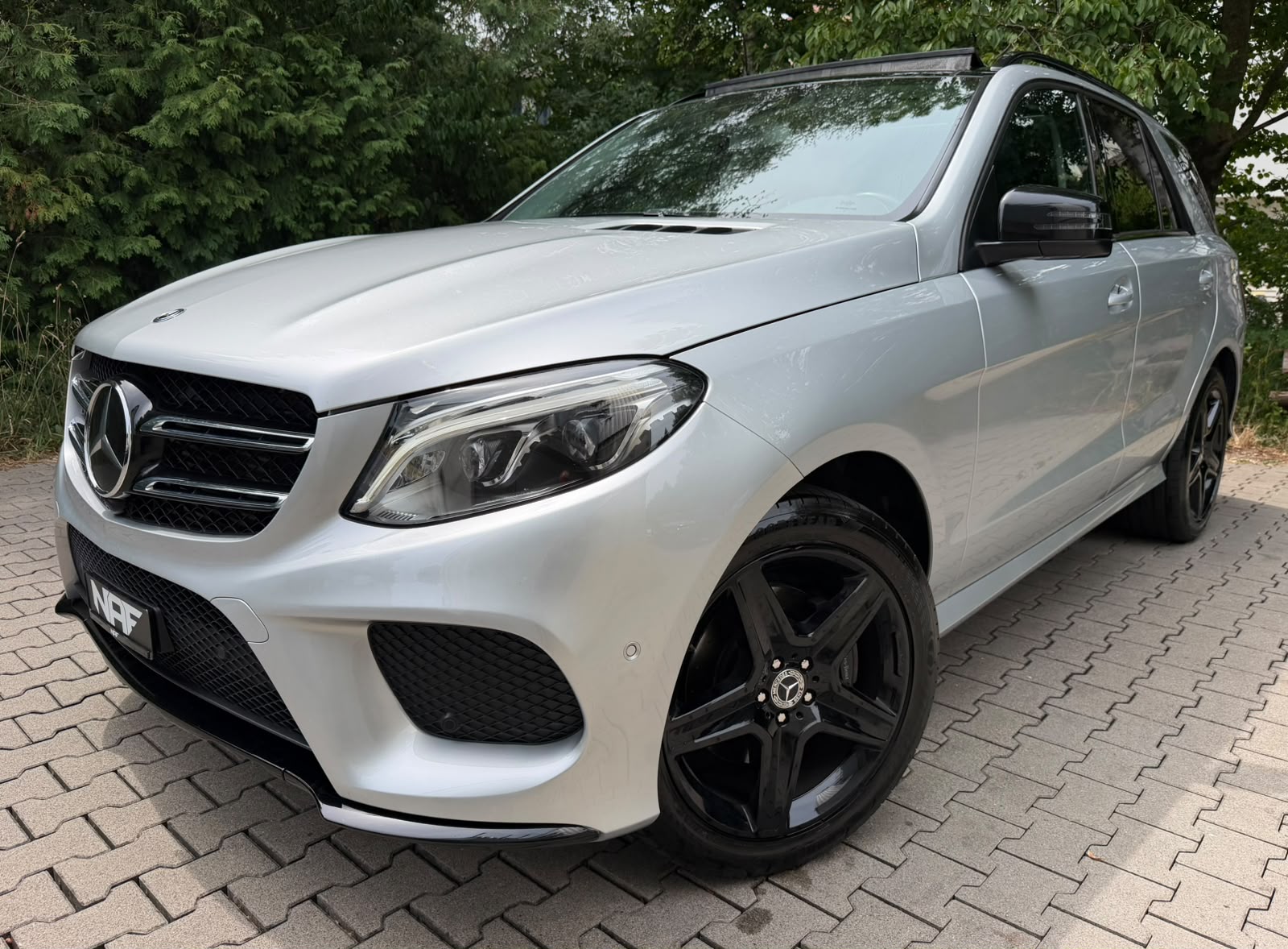 MERCEDES-BENZ GLE 350 d Executive 4Matic 9G-Tronic AMG-Line-image-0