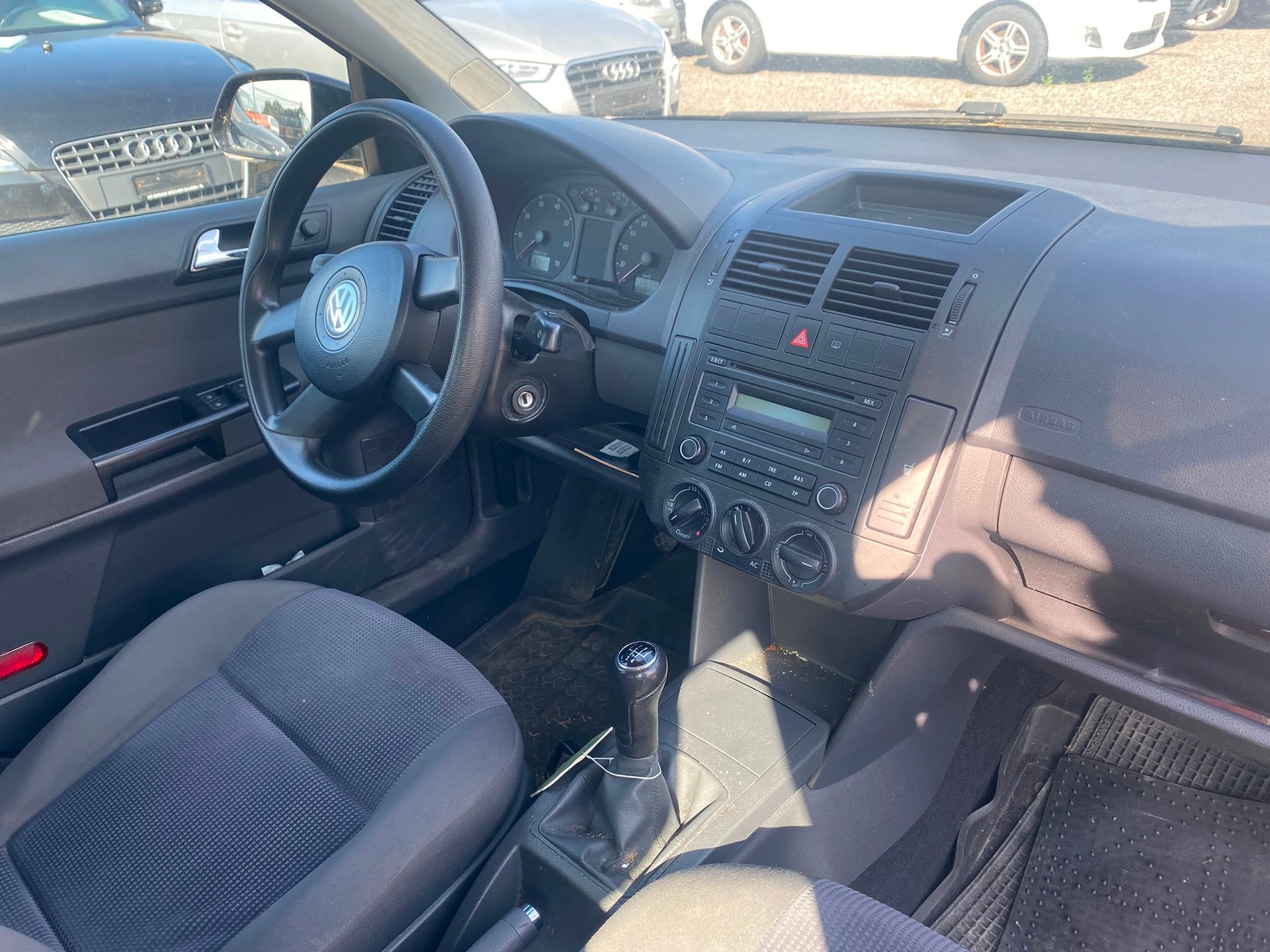 VW Polo 1.4 16V Comfortline-image-10