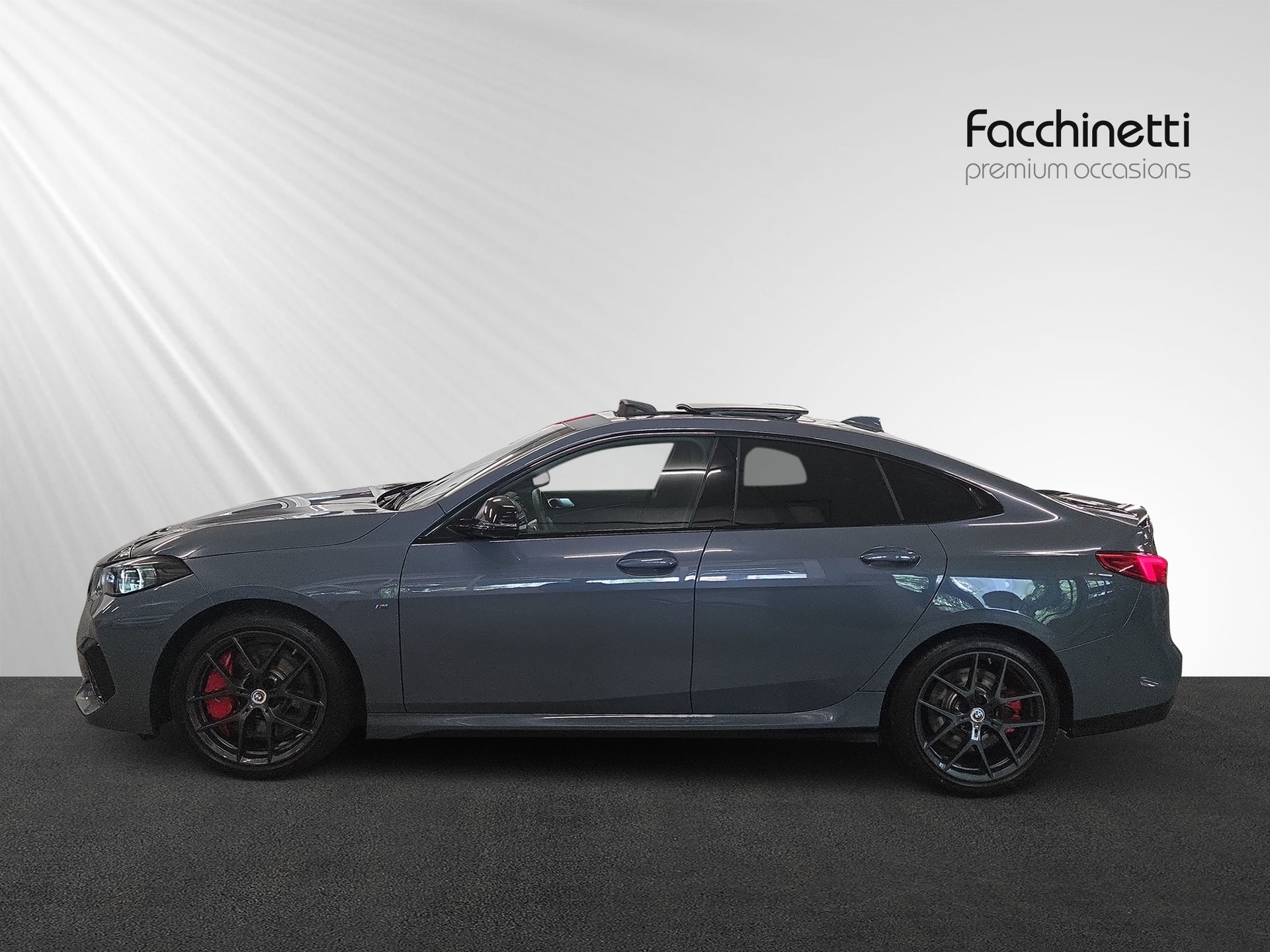 BMW M235i Gran Coupé xDrive Swiss Performance Steptronic-showroom-element-1