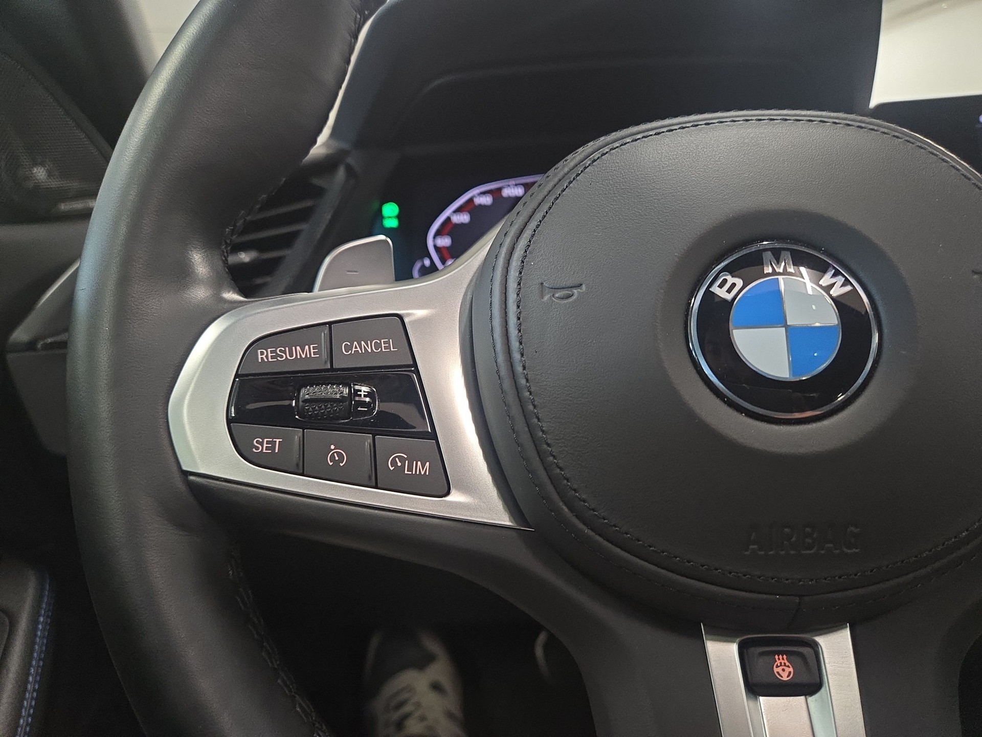 BMW M235i Gran Coupé xDrive Swiss Performance Steptronic-image-13