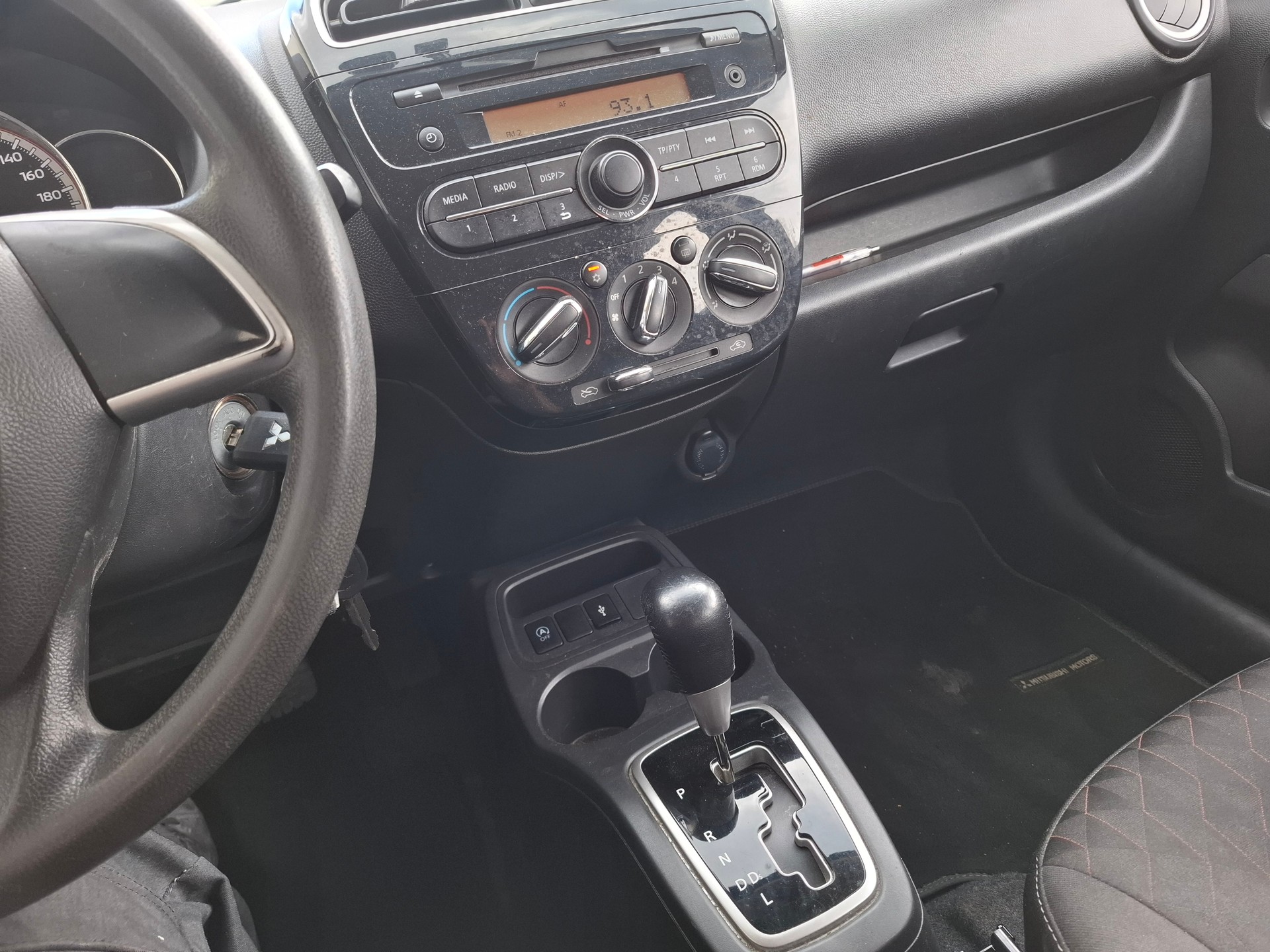 MITSUBISHI Space Star 1.2 Style CVT-image-9