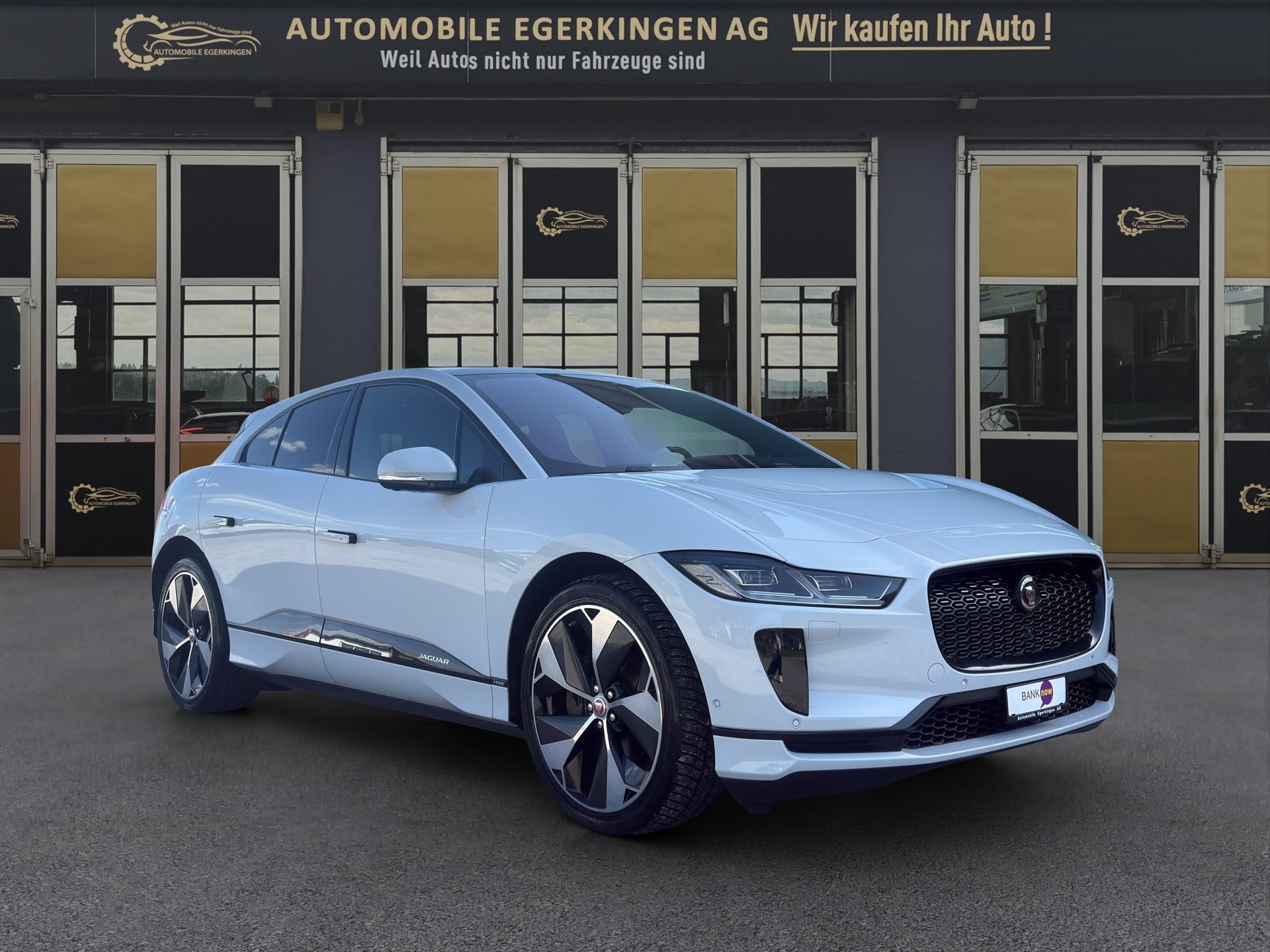 JAGUAR I-Pace EV400 HSE AWD-image-2