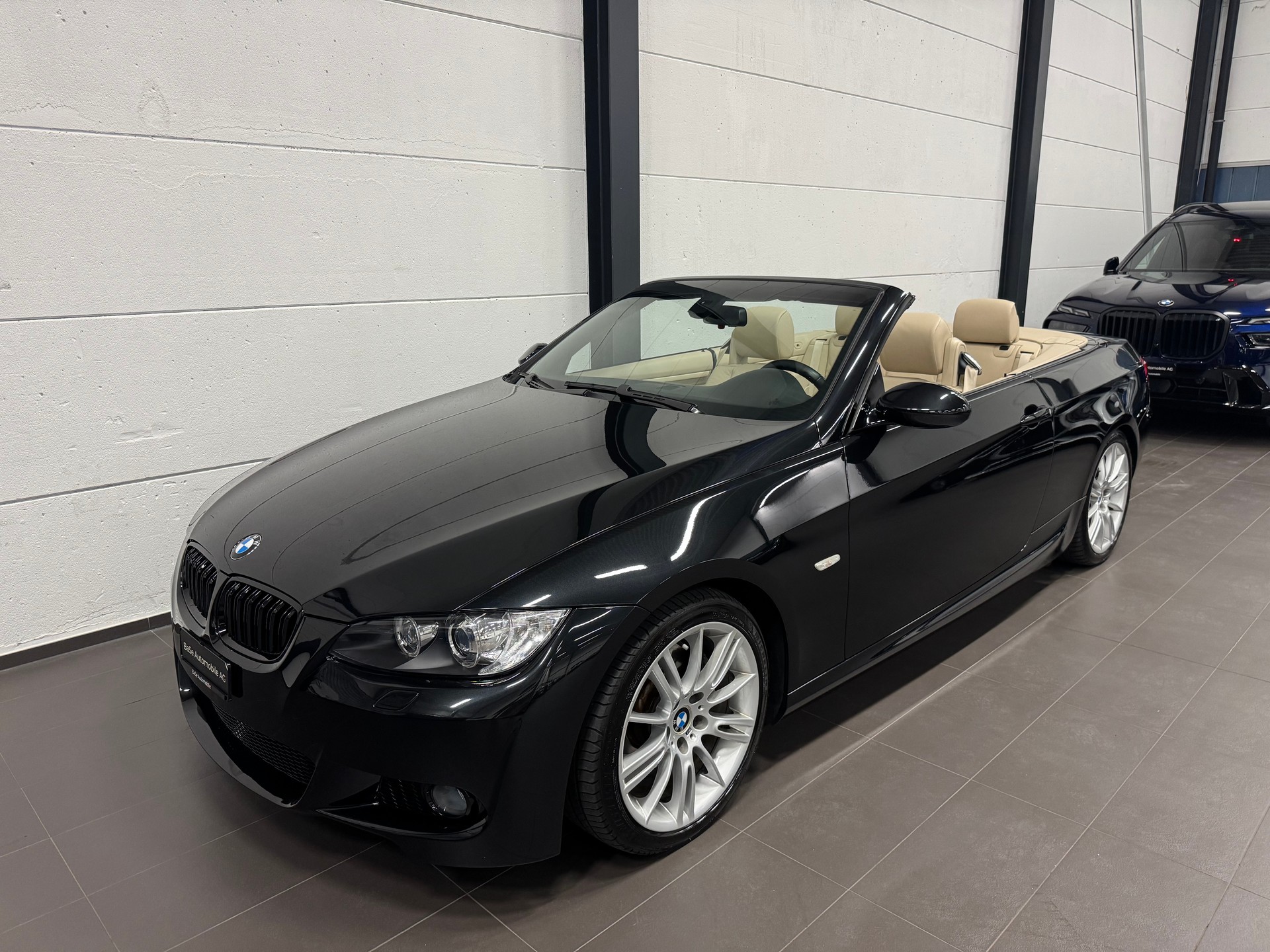 BMW 325i Cabriolet Steptronic M Paket-image-4