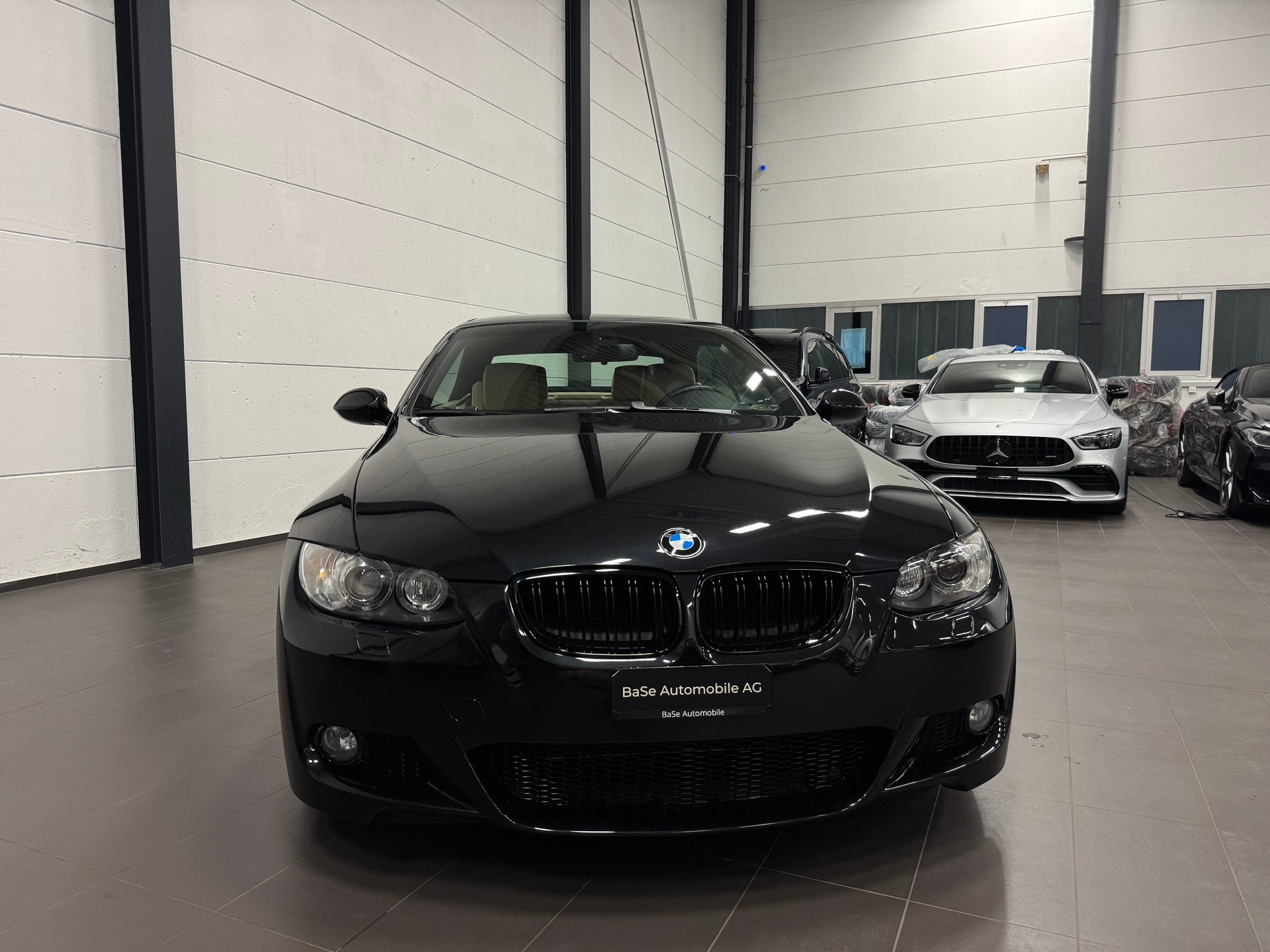 BMW 325i Cabriolet Steptronic M Paket-image-6