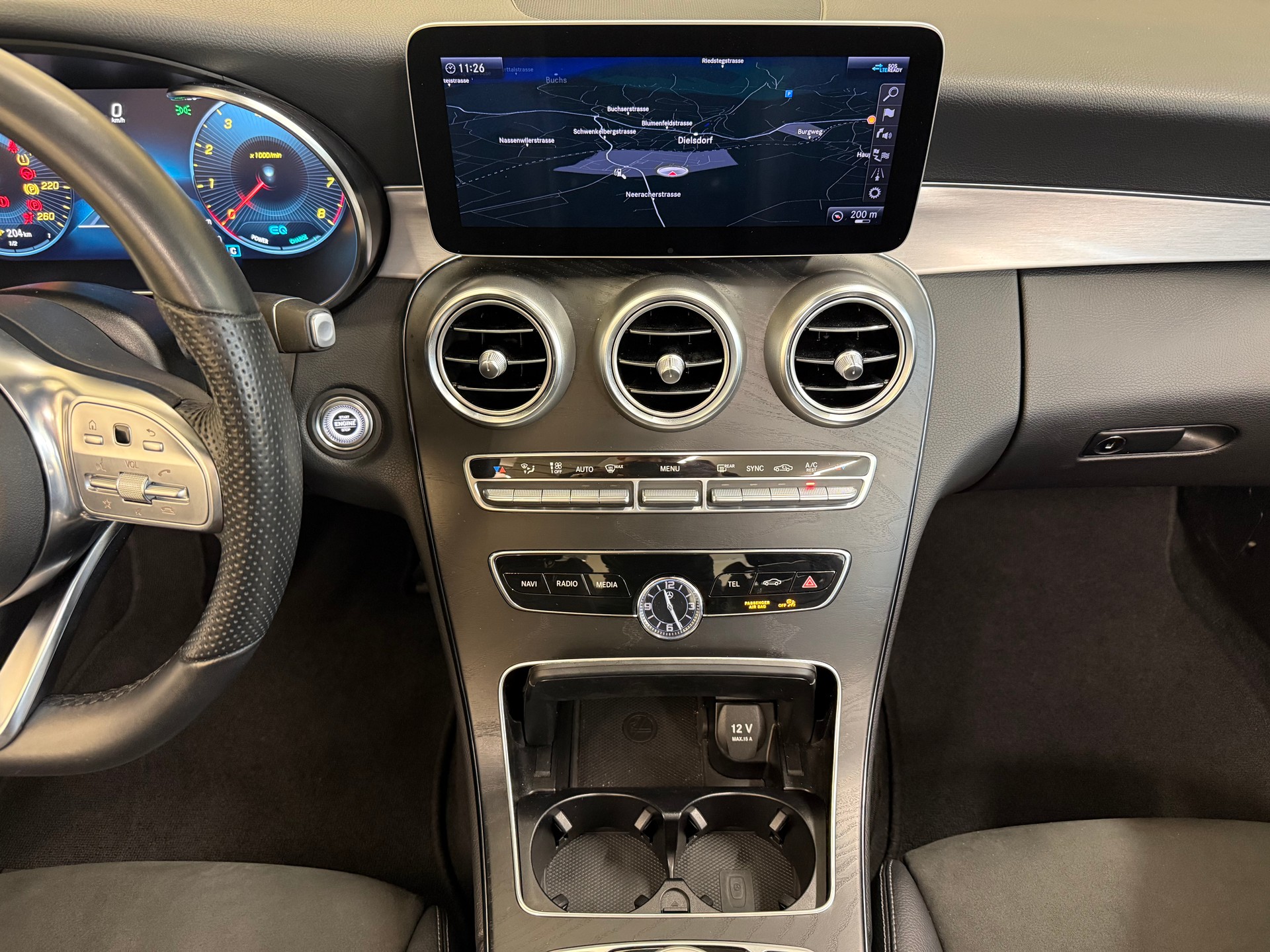 MERCEDES-BENZ C 200 AMG Line Cabriolet 9G-Tronic-image-22