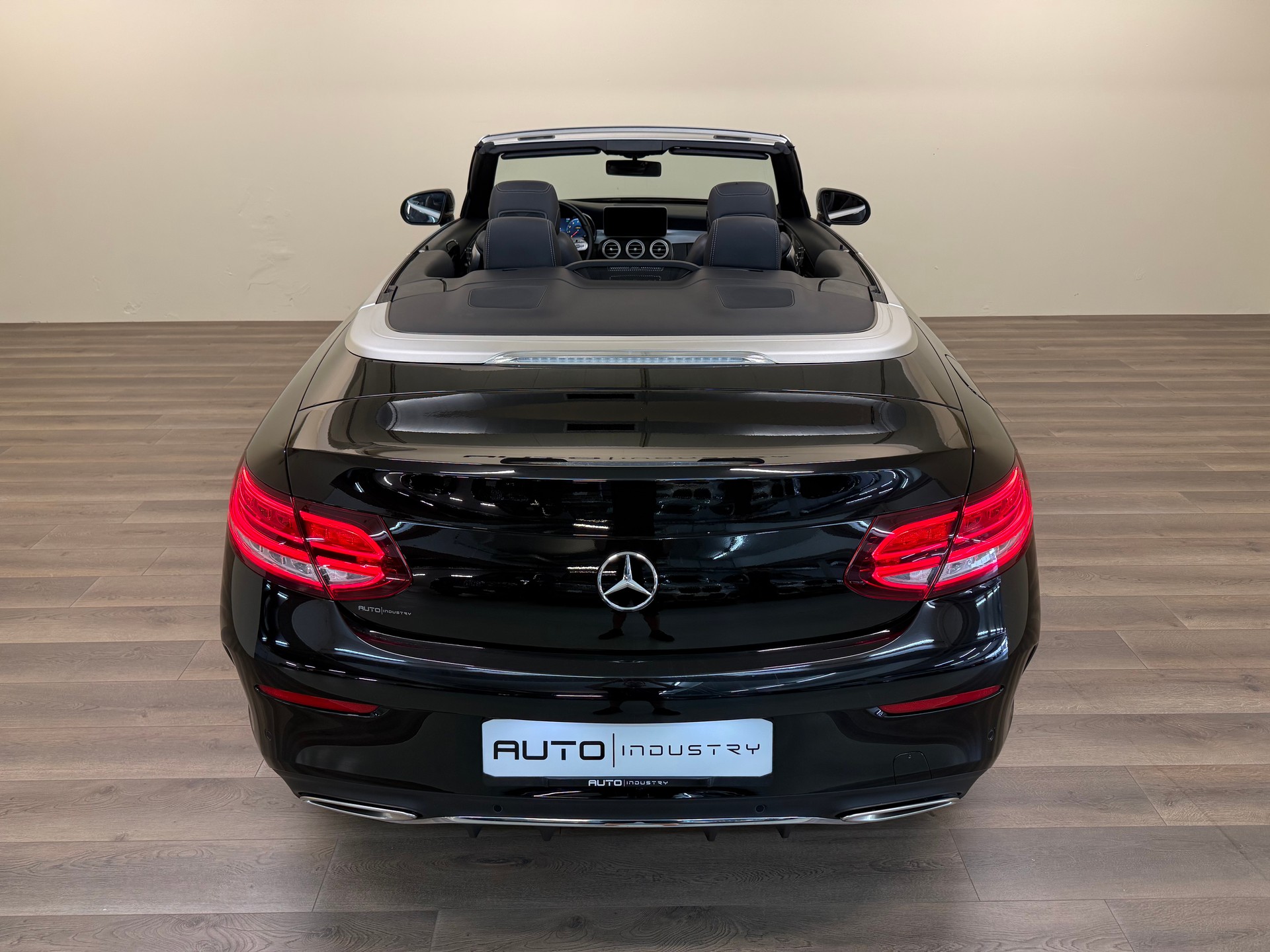 MERCEDES-BENZ C 200 AMG Line Cabriolet 9G-Tronic-image-12