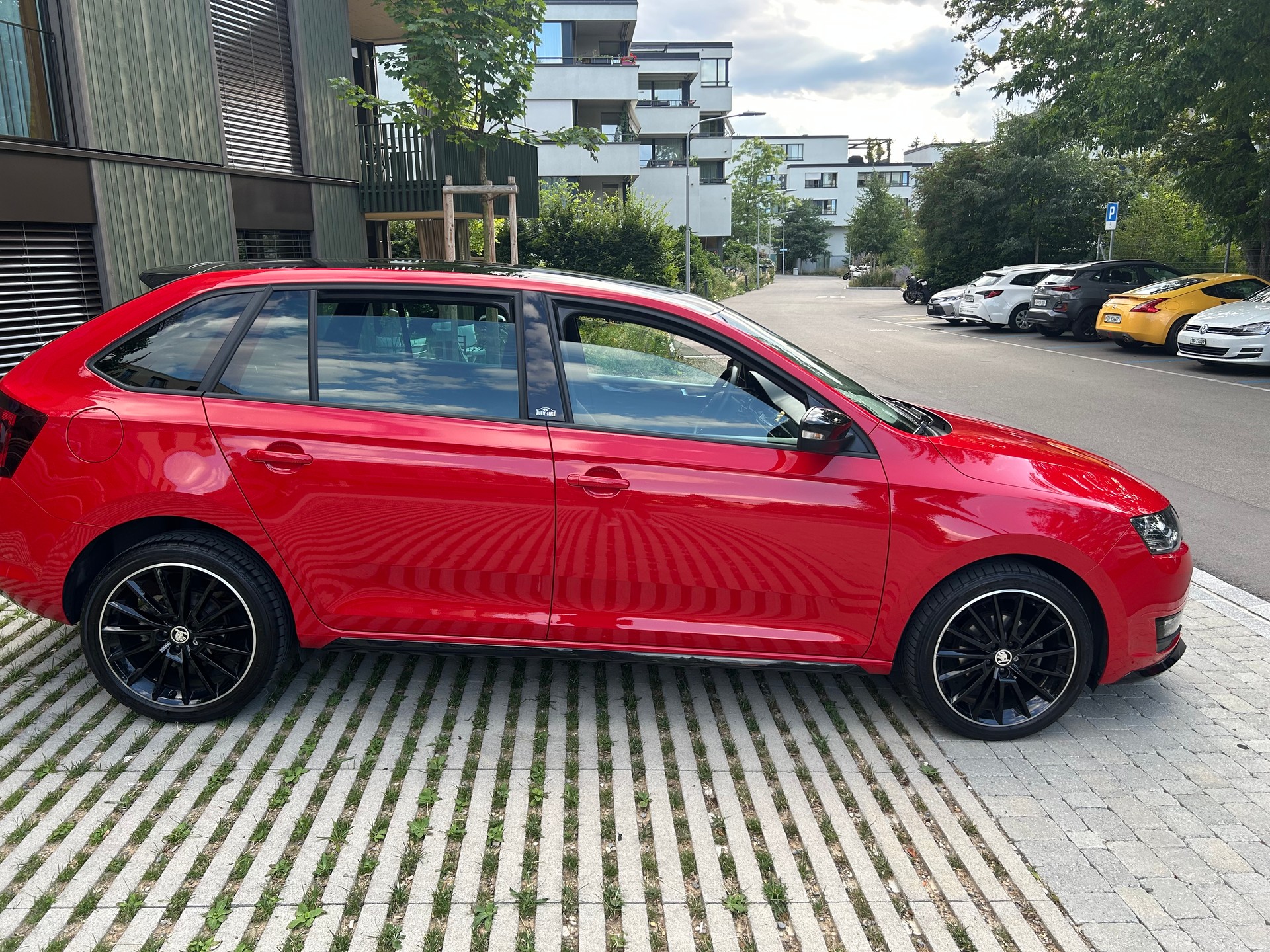 SKODA RAPID Monte Carlo 1.0 TSI-image-5