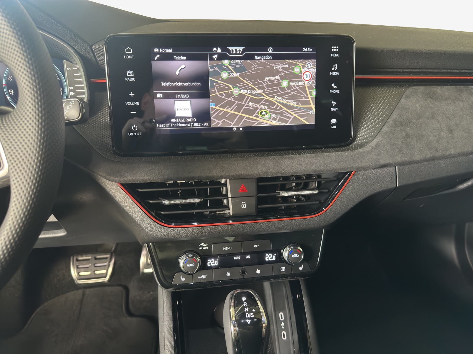 SKODA Kamiq 1.5 TSI Dynamic DSG-image-10
