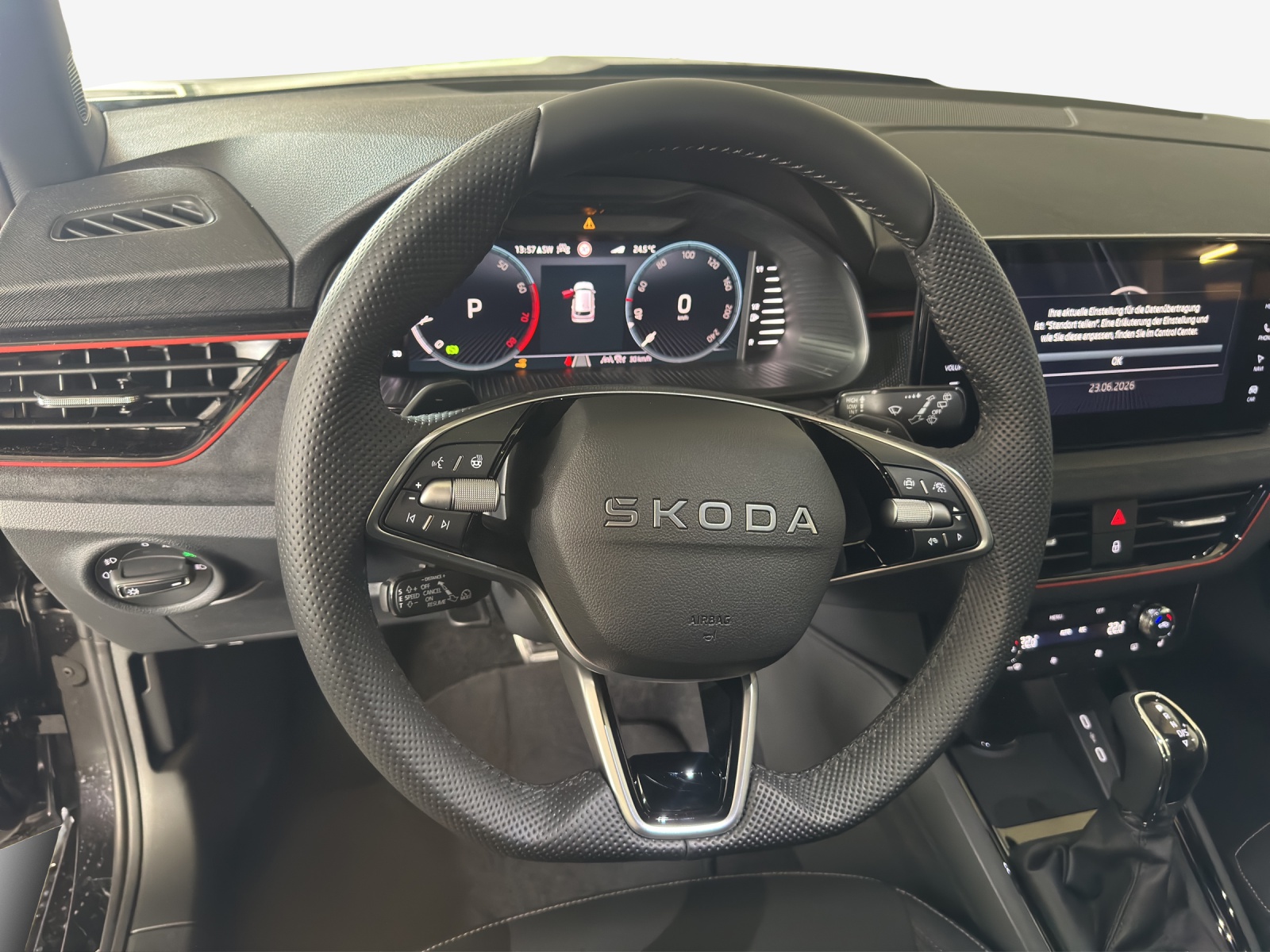 SKODA Kamiq 1.5 TSI Dynamic DSG-image-9