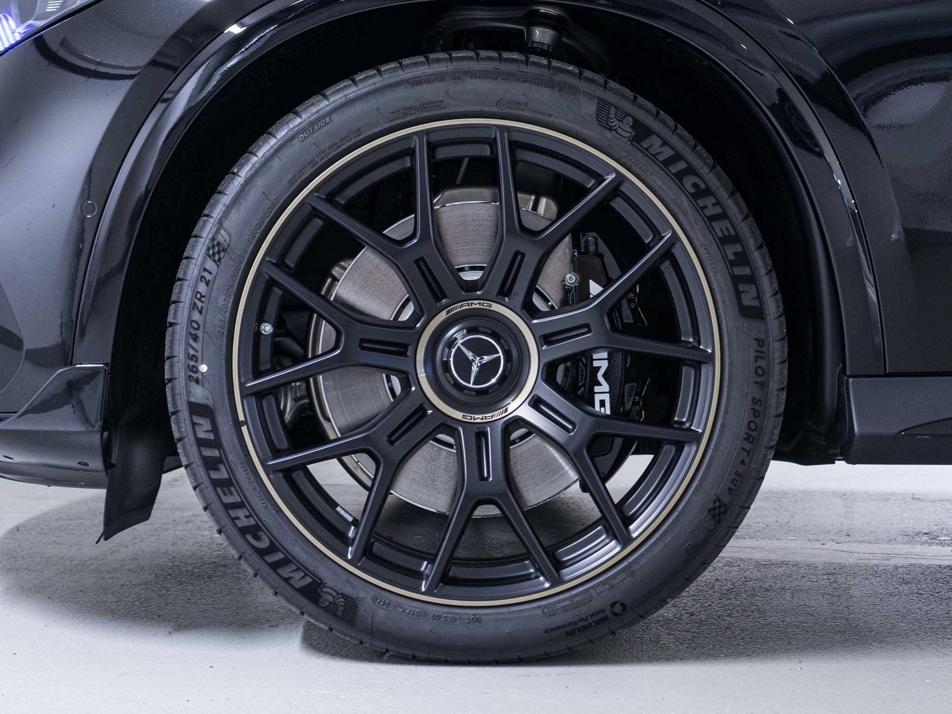 MERCEDES-BENZ GLC 53 AMG 4MATIC+-image-14
