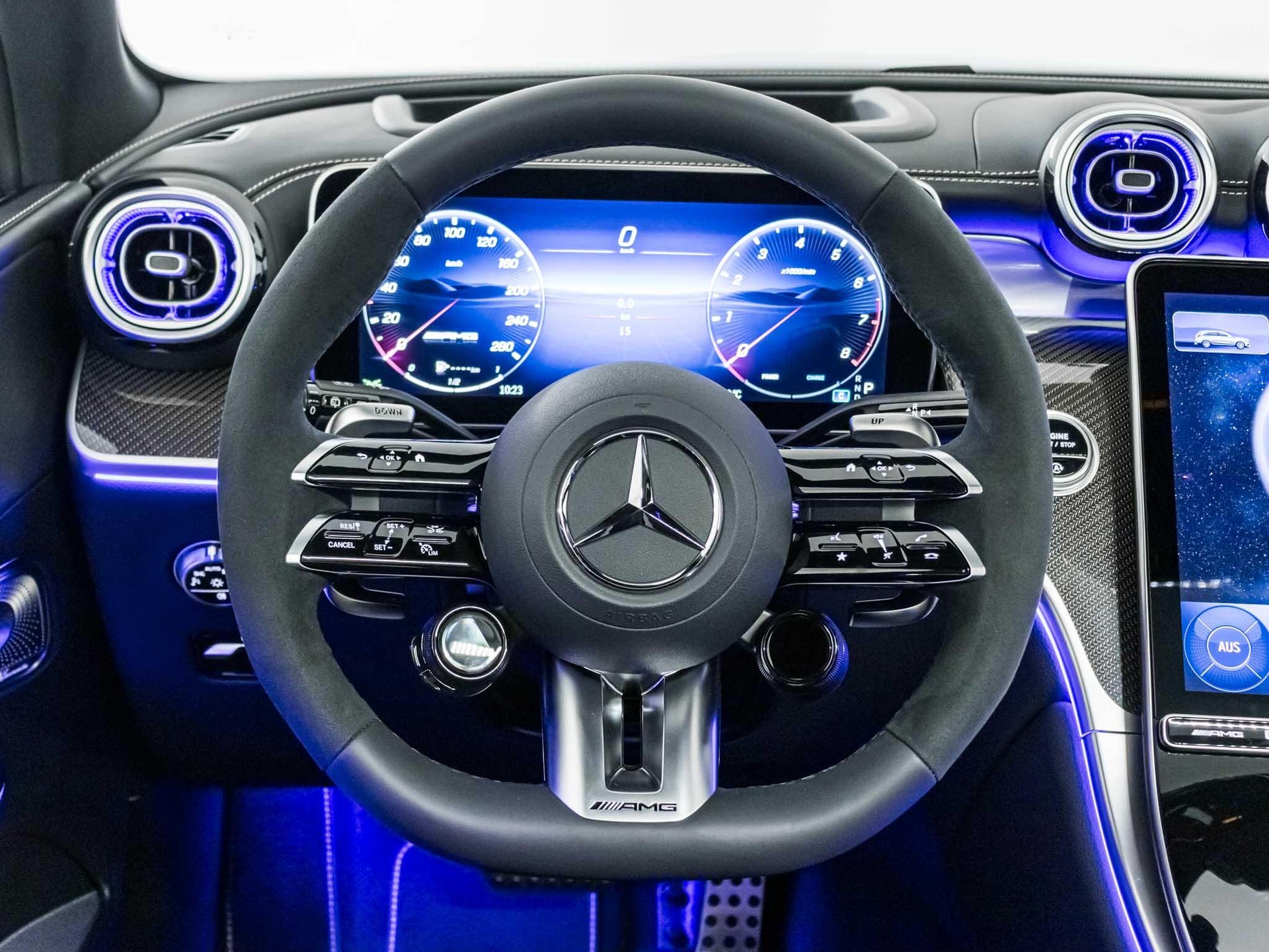 MERCEDES-BENZ GLC 53 AMG 4MATIC+-image-11