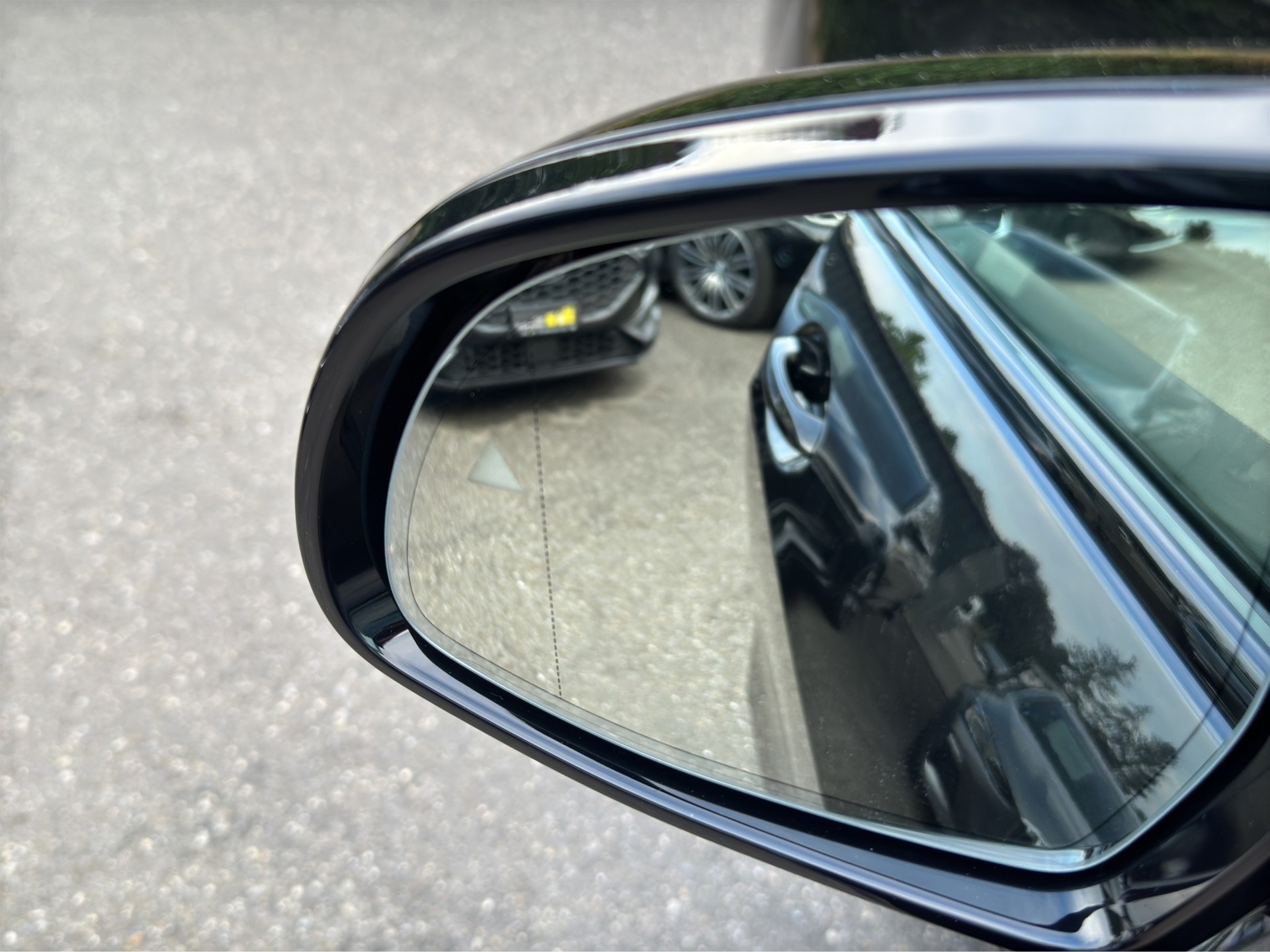 BMW X6 xDrive 48V M60i M Sport Pro (CH) INDIVIDUAL FACELIFT SOMMERAKTION!-image-17