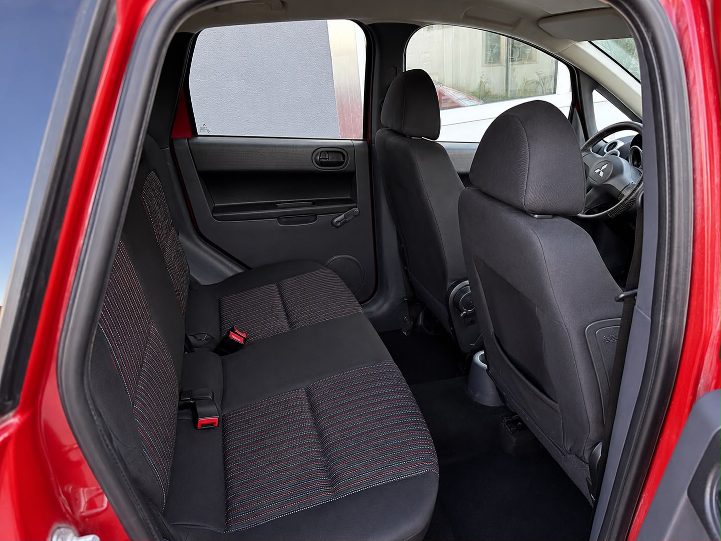 MITSUBISHI Colt 1.3 16V Sport motion-image-13