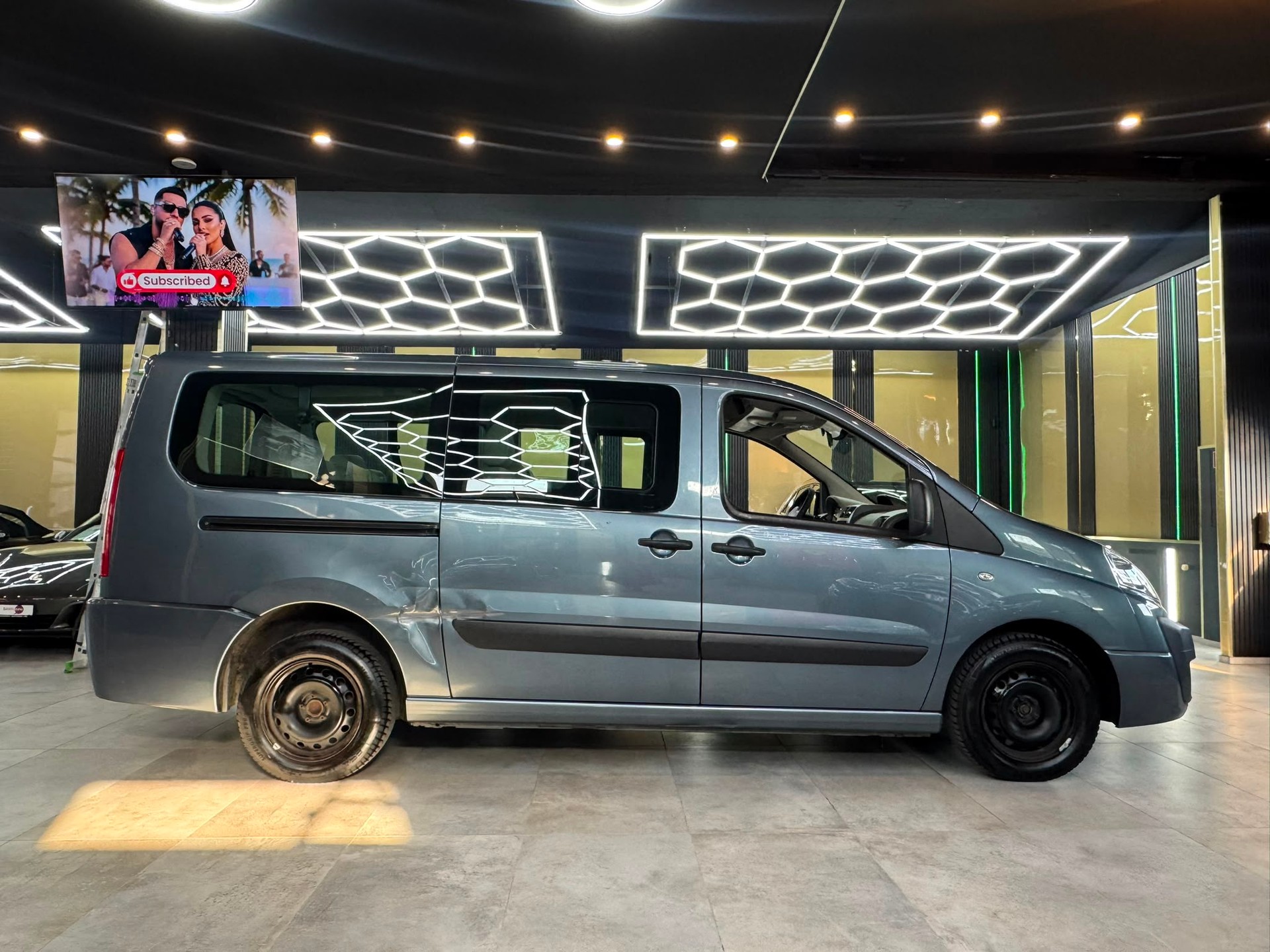PEUGEOT Expert Tepee 2.0 HDi Active L2-image-3