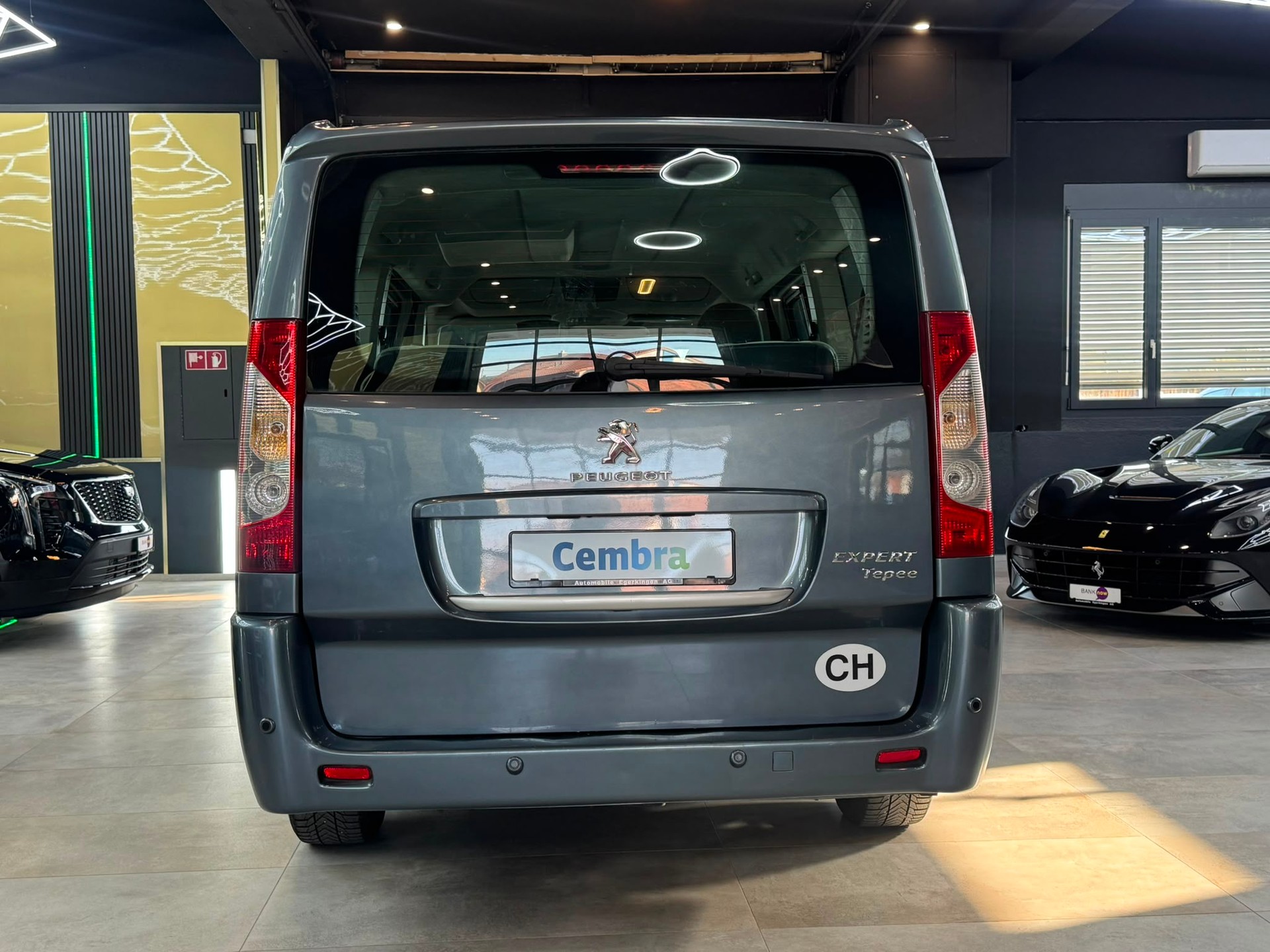 PEUGEOT Expert Tepee 2.0 HDi Active L2-image-5