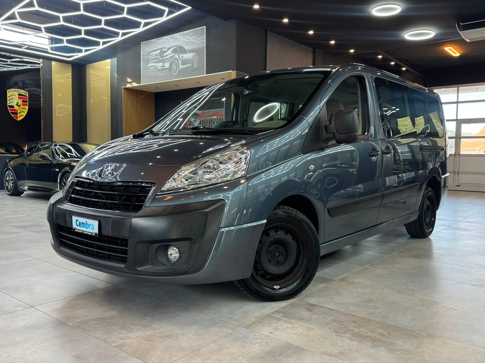 PEUGEOT Expert Tepee 2.0 HDi Active L2-image-0