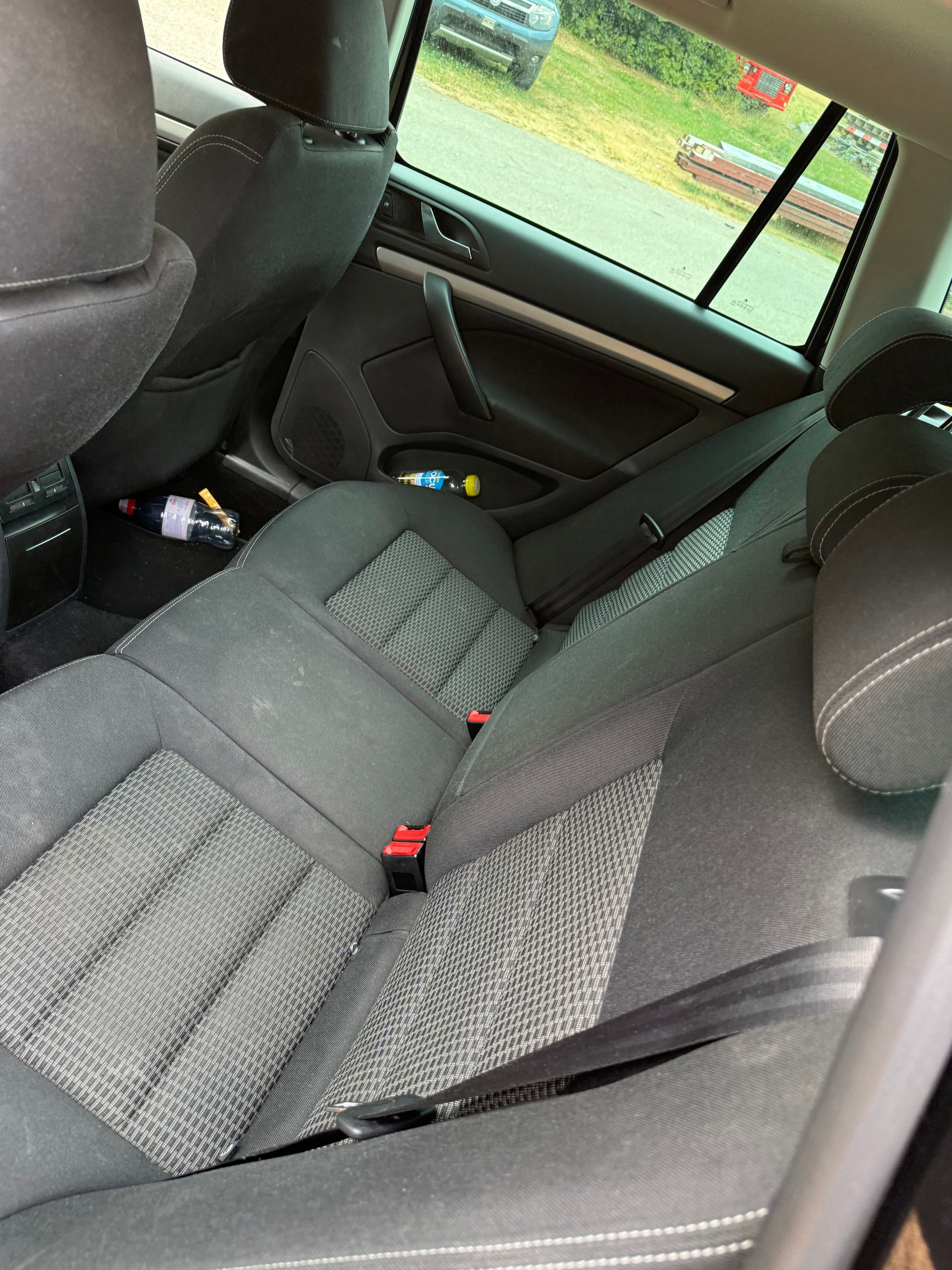 SKODA Octavia Combi 1.8 TSI Laurin & Klement-image-5