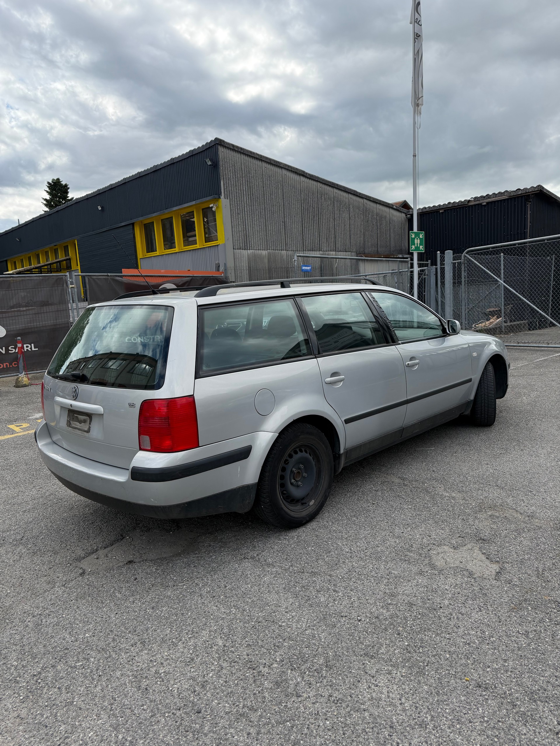 VW Passat Variant 1.8 Comfortline-image-2