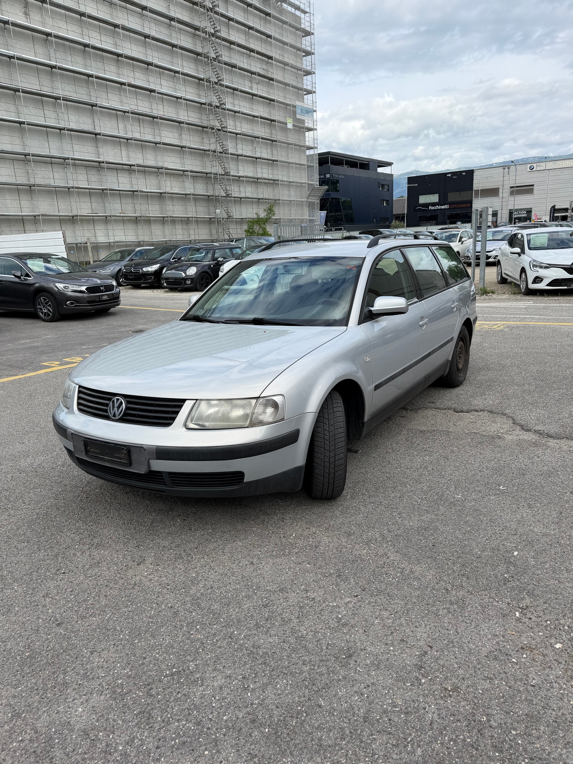 VW Passat Variant 1.8 Comfortline-image-4