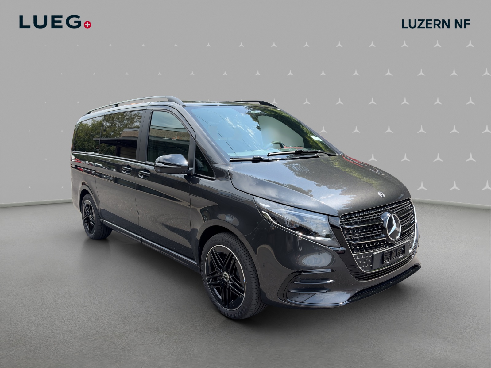 MERCEDES-BENZ V 300 d lang 4Matic Swiss Edition 9G-Tronic-image-4