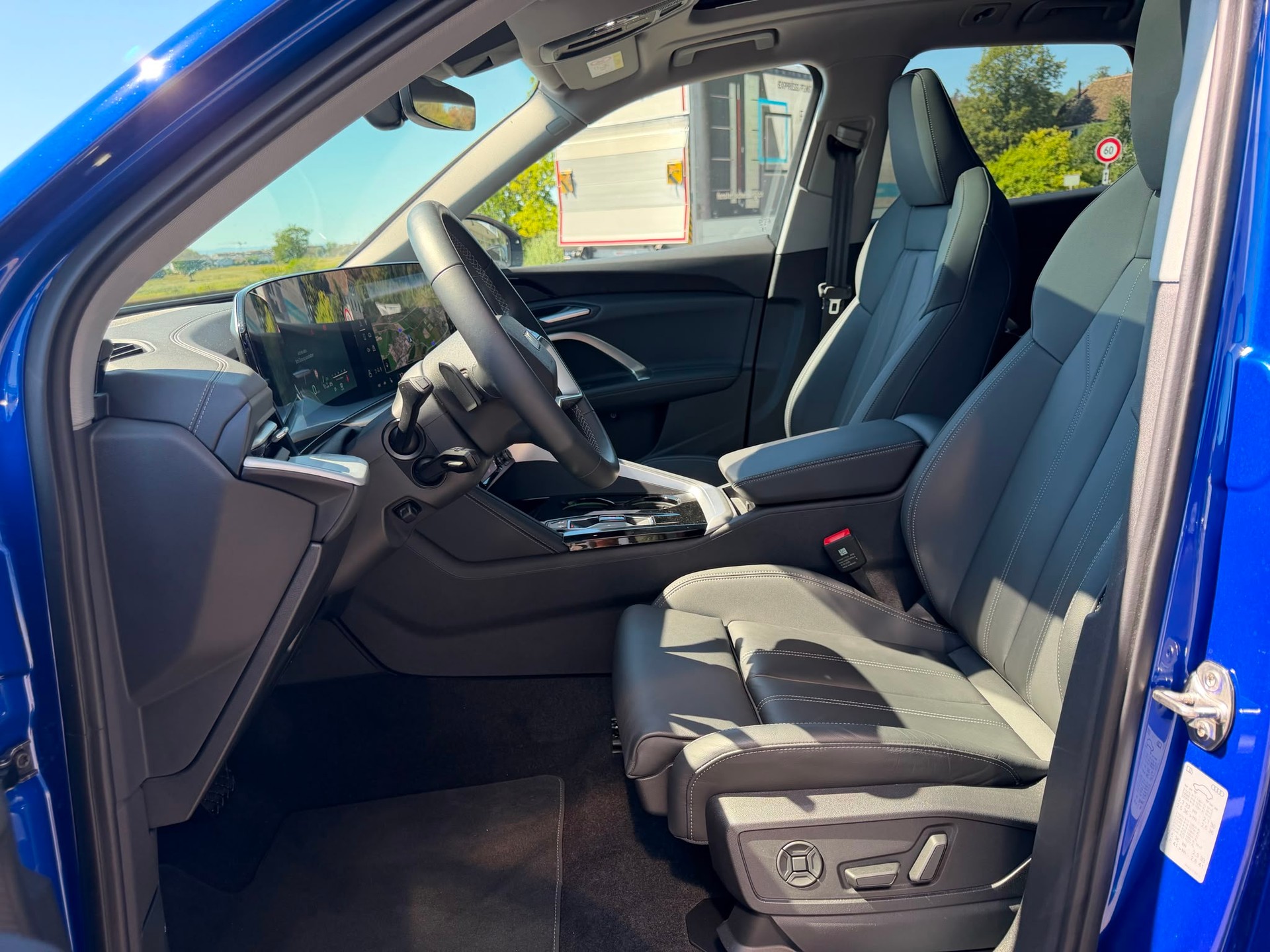 AUDI Q5 TFSI quatto 150 kW S-tronic-image-9