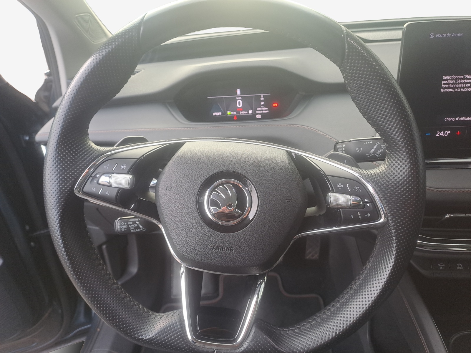 SKODA Enyaq iV 80-image-10