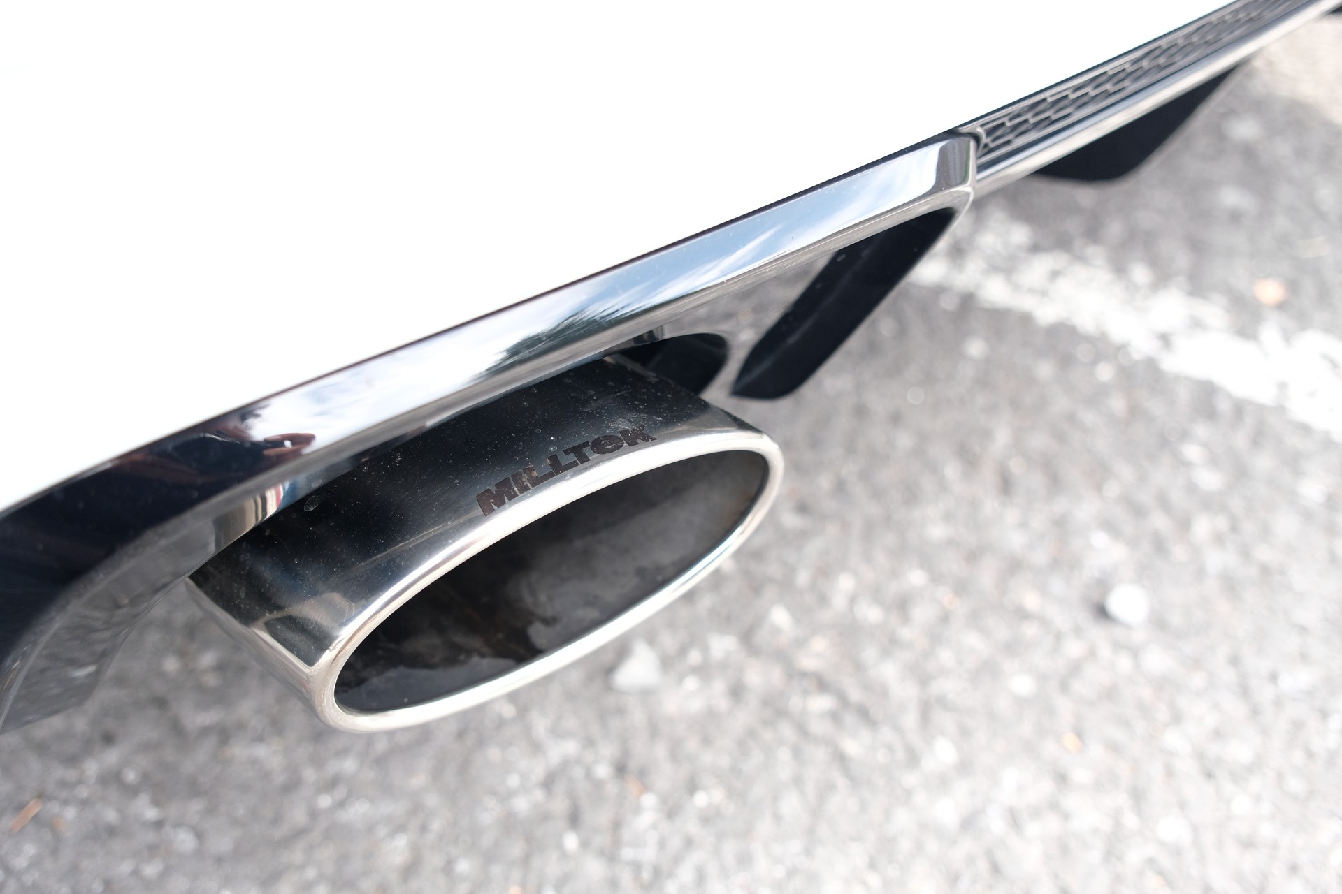 AUDI RS3 2.5 TSI quattro S-tronic-image-11