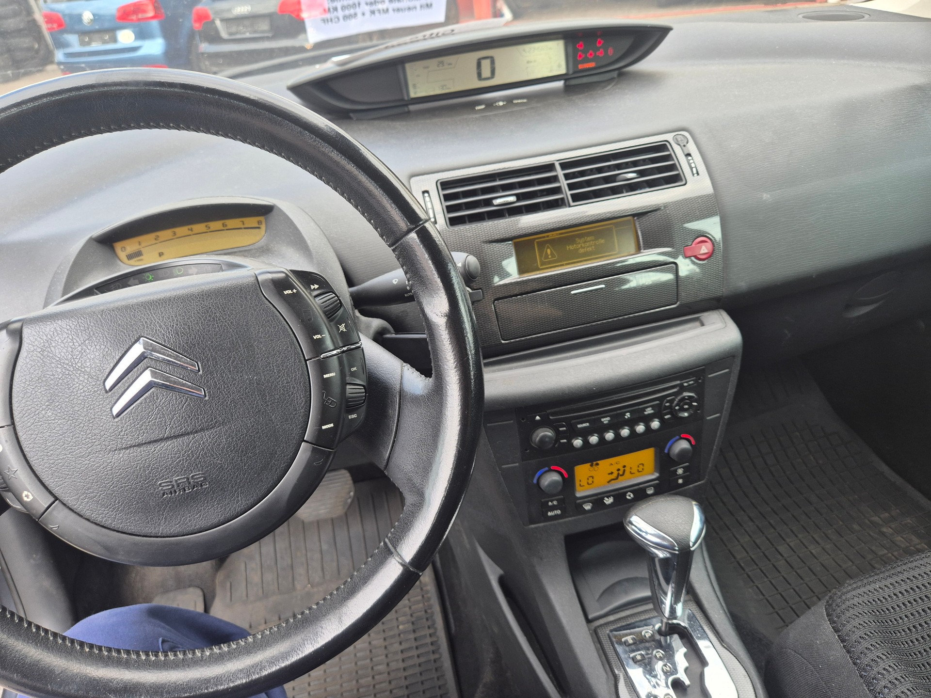 CITROEN C4 Berline 1.6i 16V SX-image-13