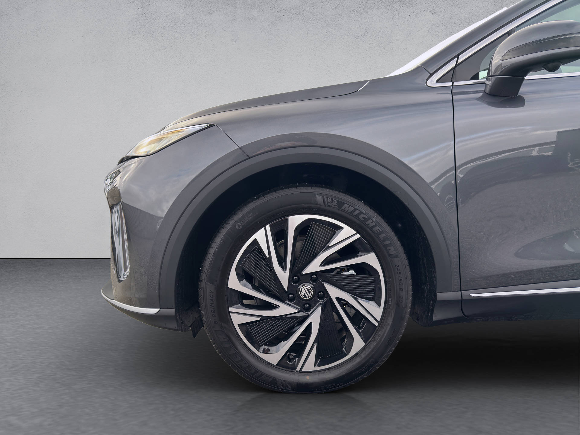 MG S6 EV 77 kWh Luxury 4WD-image-3