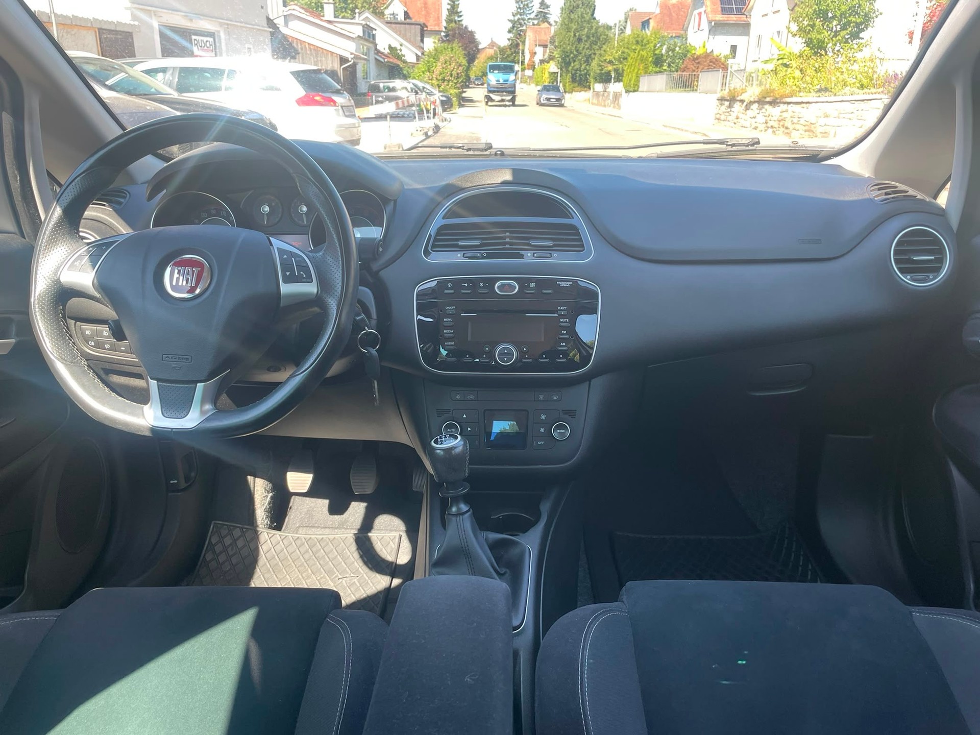 FIAT Punto 1.2 MyStyle-image-3